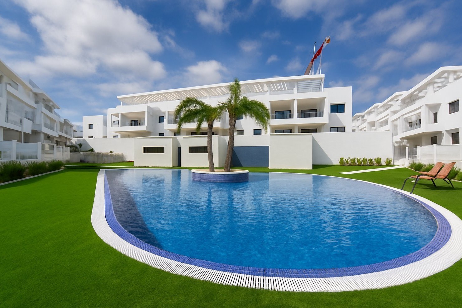 For sale - 2 Bedroom 2 Bathroom Apartment in Torrevieja - Costa Blanca  - Alicante
