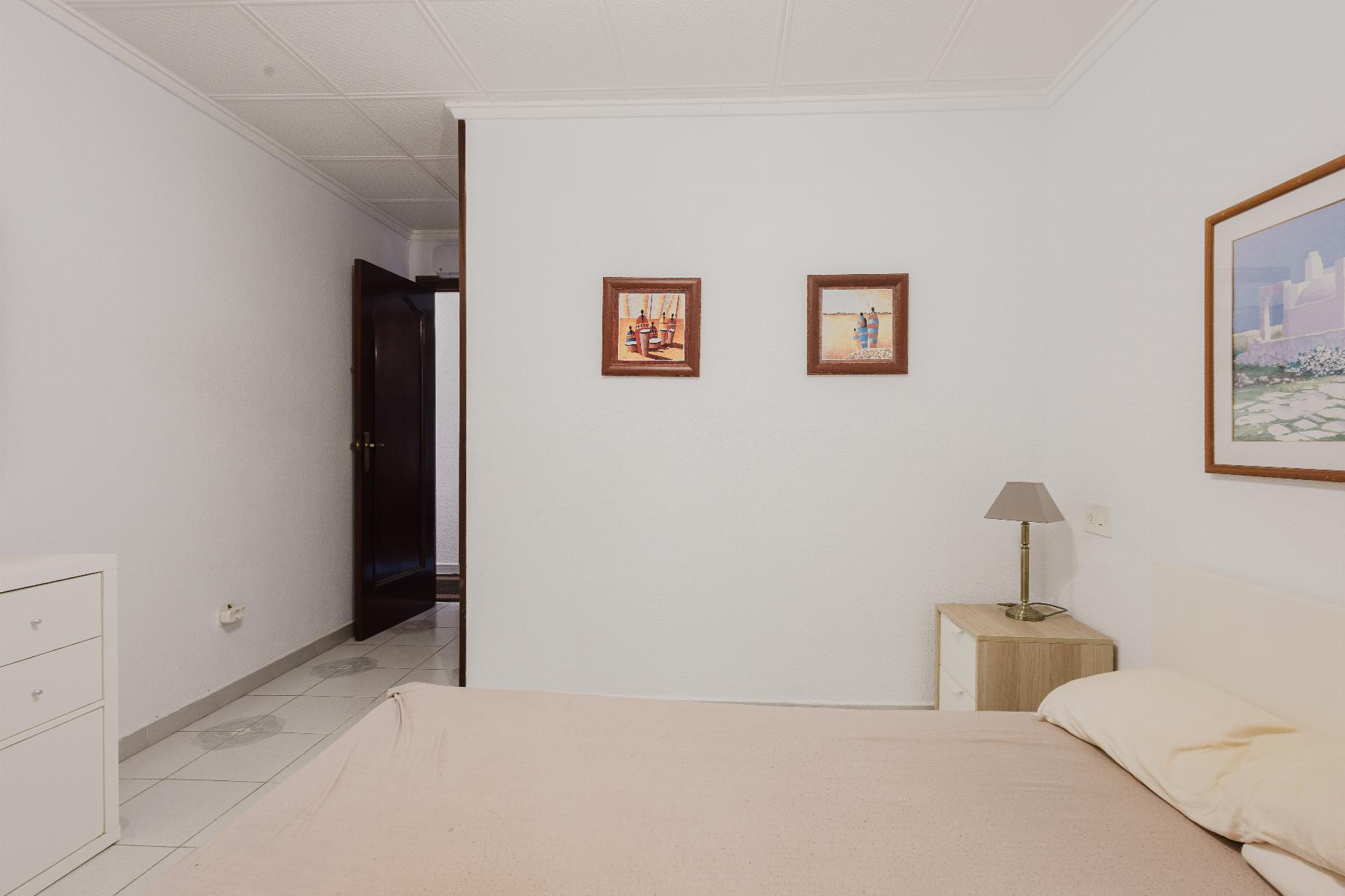 For sale - 3 Bedroom 2 Bathroom Apartment in Torrevieja - Costa Blanca  - Alicante