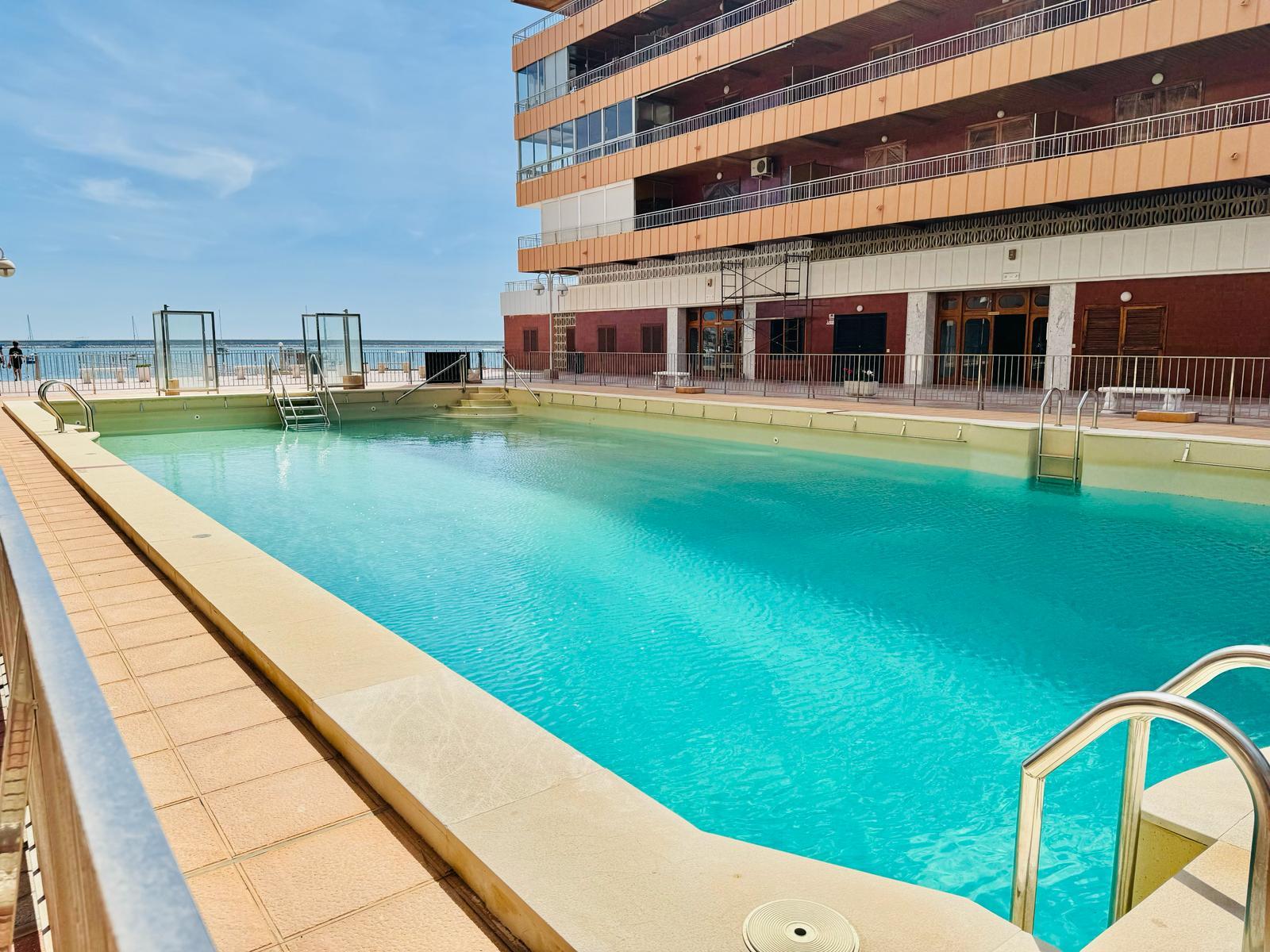 For sale - 3 Bedroom 2 Bathroom Apartment in Torrevieja - Costa Blanca  - Alicante