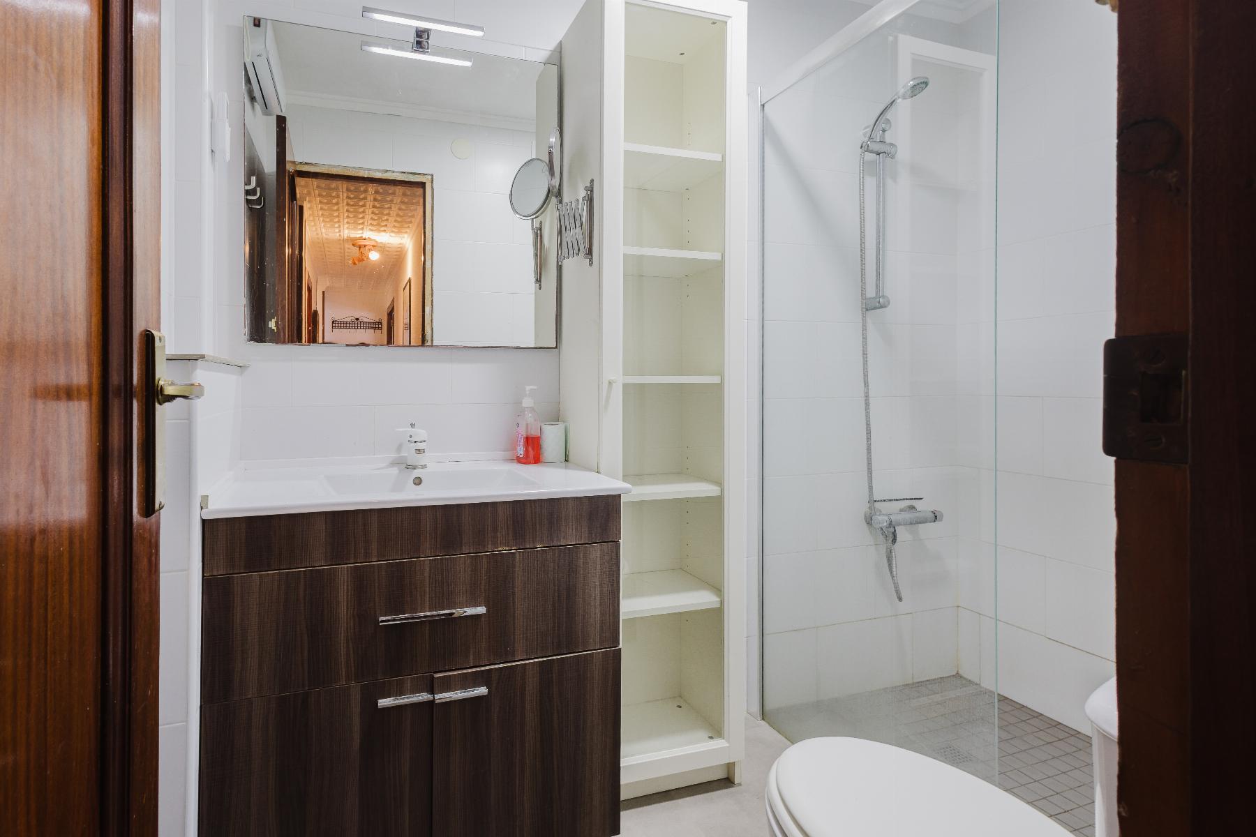 For sale - 3 Bedroom 2 Bathroom Apartment in Torrevieja - Costa Blanca  - Alicante