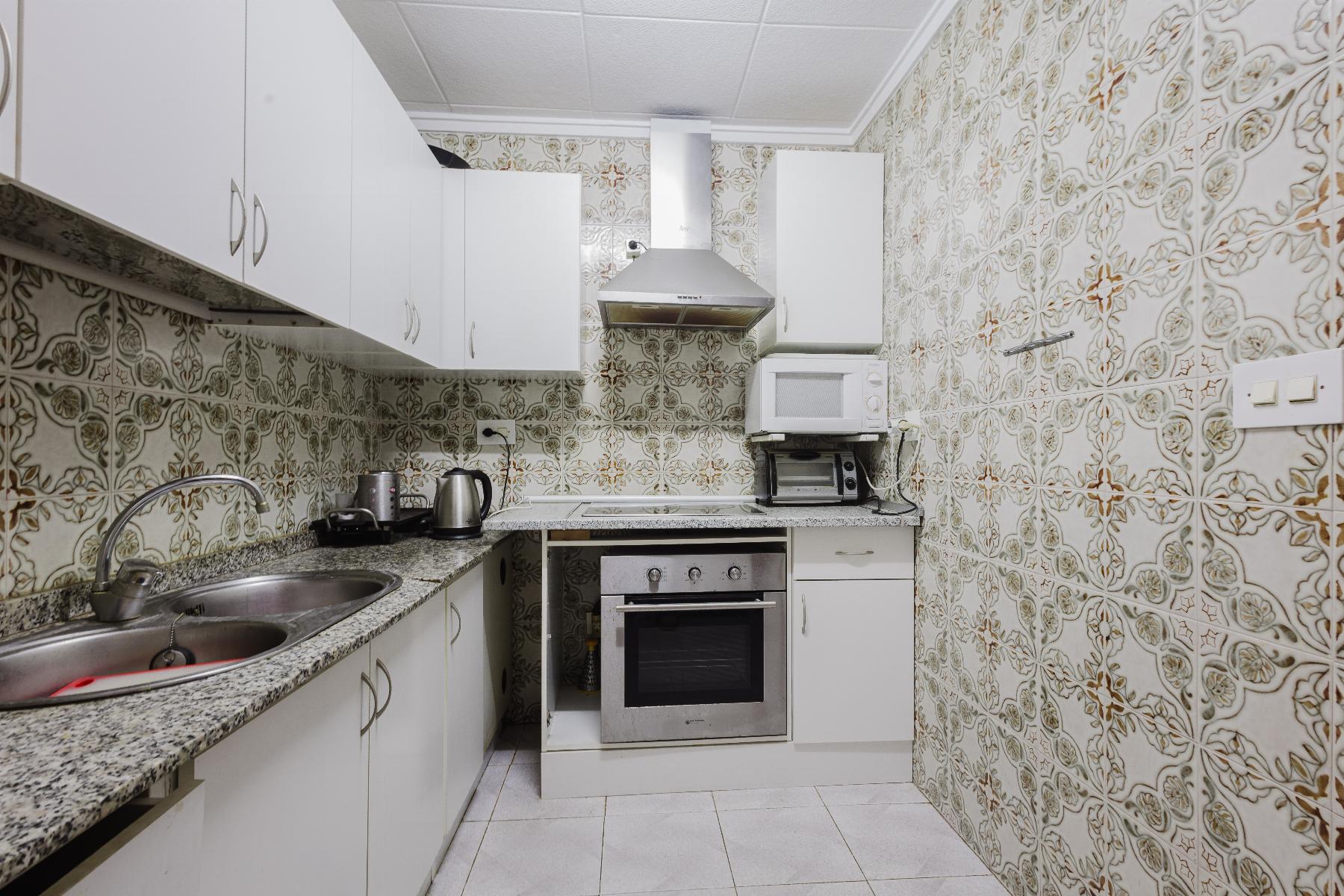 For sale - 3 Bedroom 2 Bathroom Apartment in Torrevieja - Costa Blanca  - Alicante