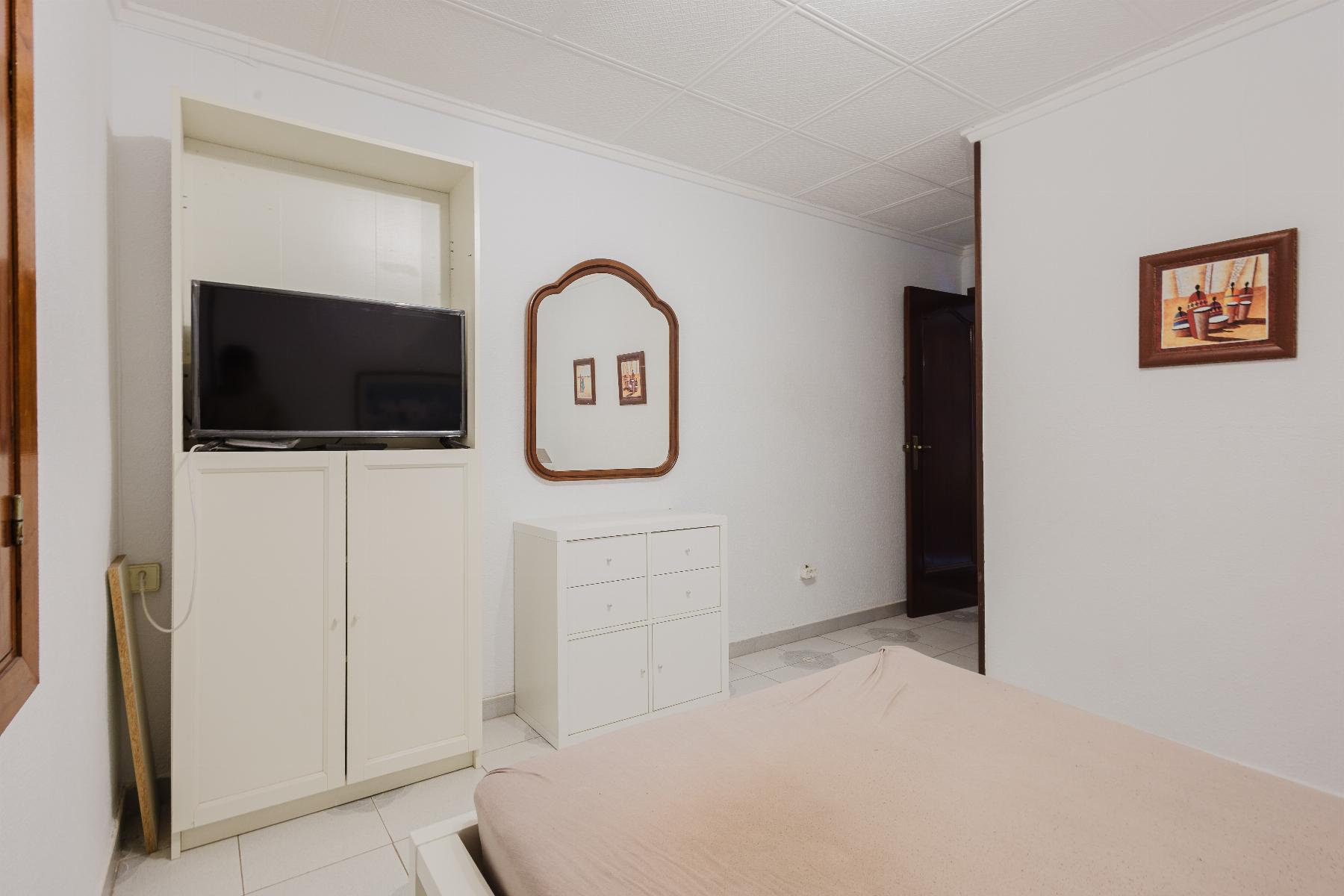 For sale - 3 Bedroom 2 Bathroom Apartment in Torrevieja - Costa Blanca  - Alicante