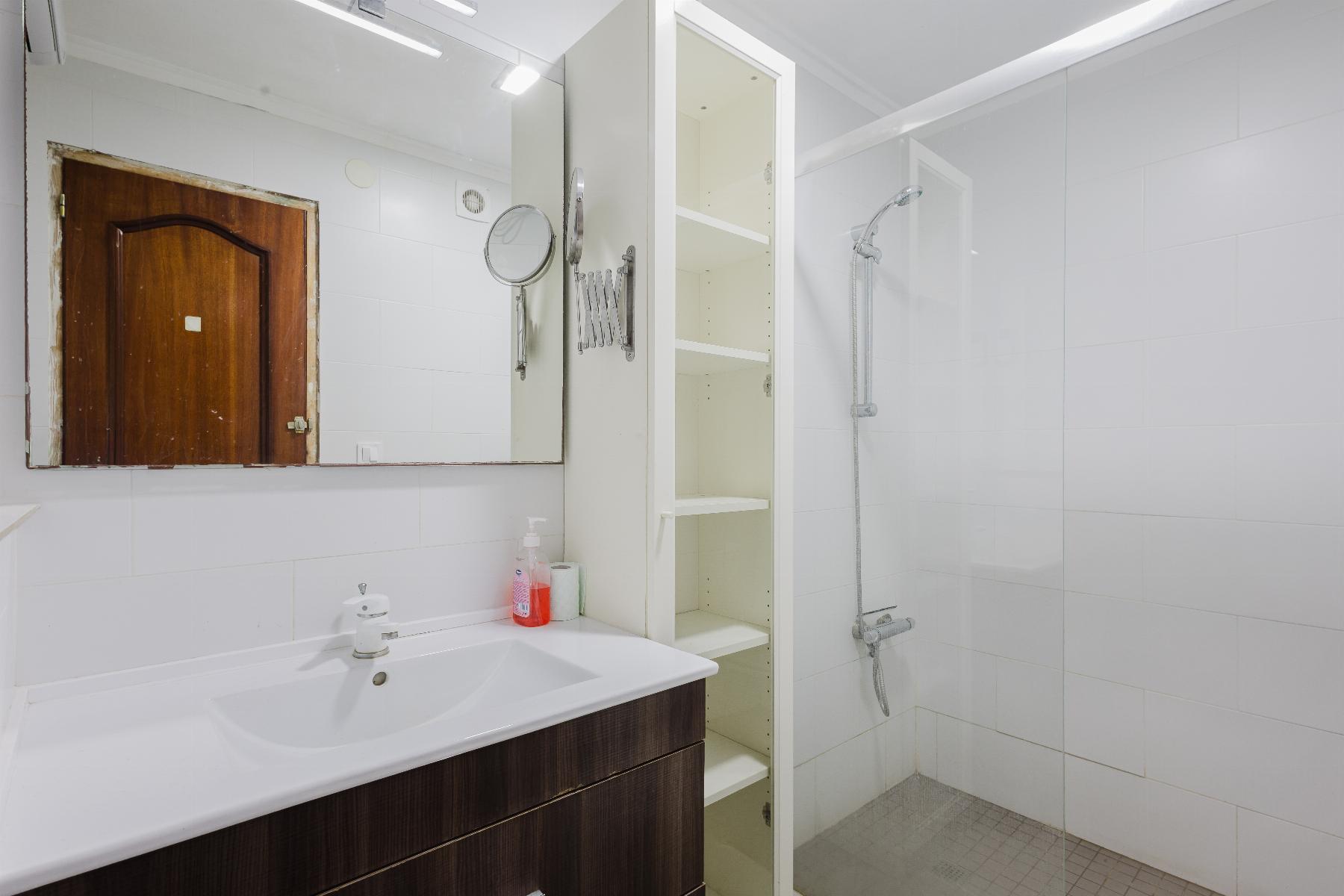 For sale - 3 Bedroom 2 Bathroom Apartment in Torrevieja - Costa Blanca  - Alicante