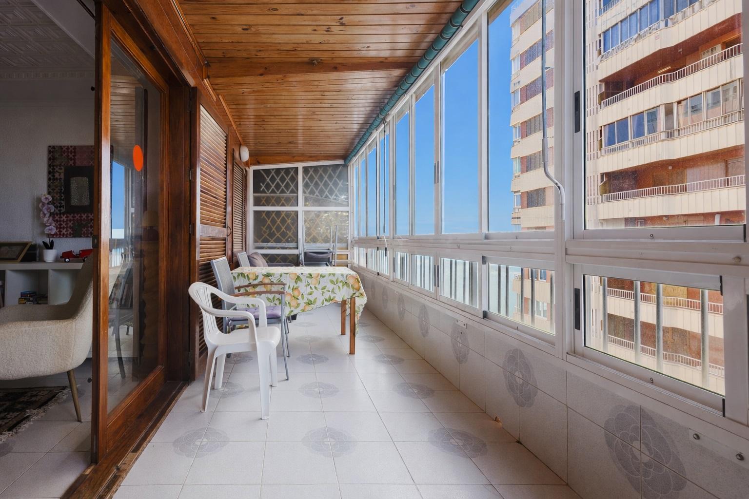 For sale - 3 Bedroom 2 Bathroom Apartment in Torrevieja - Costa Blanca  - Alicante