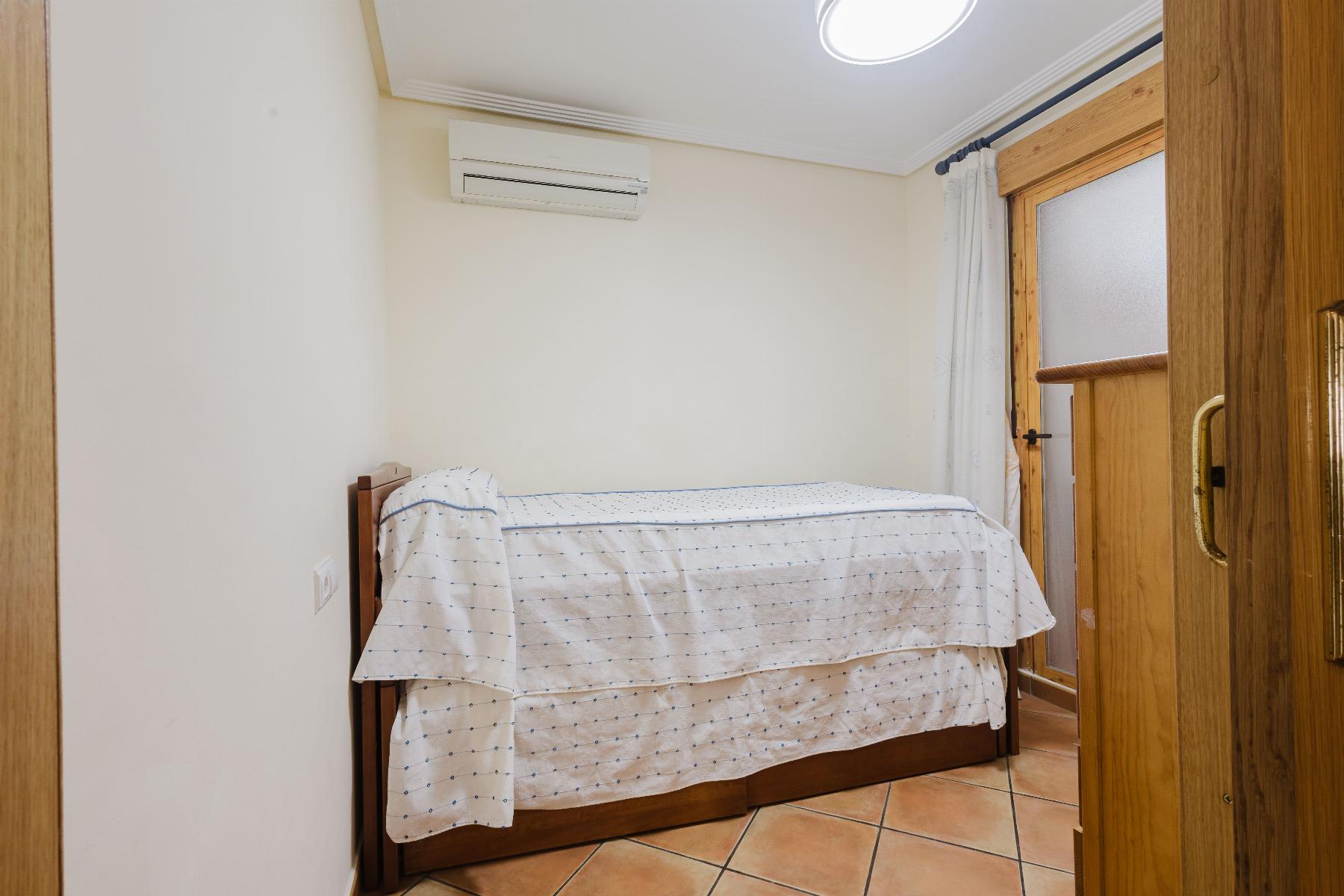 For sale - 3 Bedroom 1 Bathroom Bungalow in Torrevieja - Costa Blanca  - Alicante