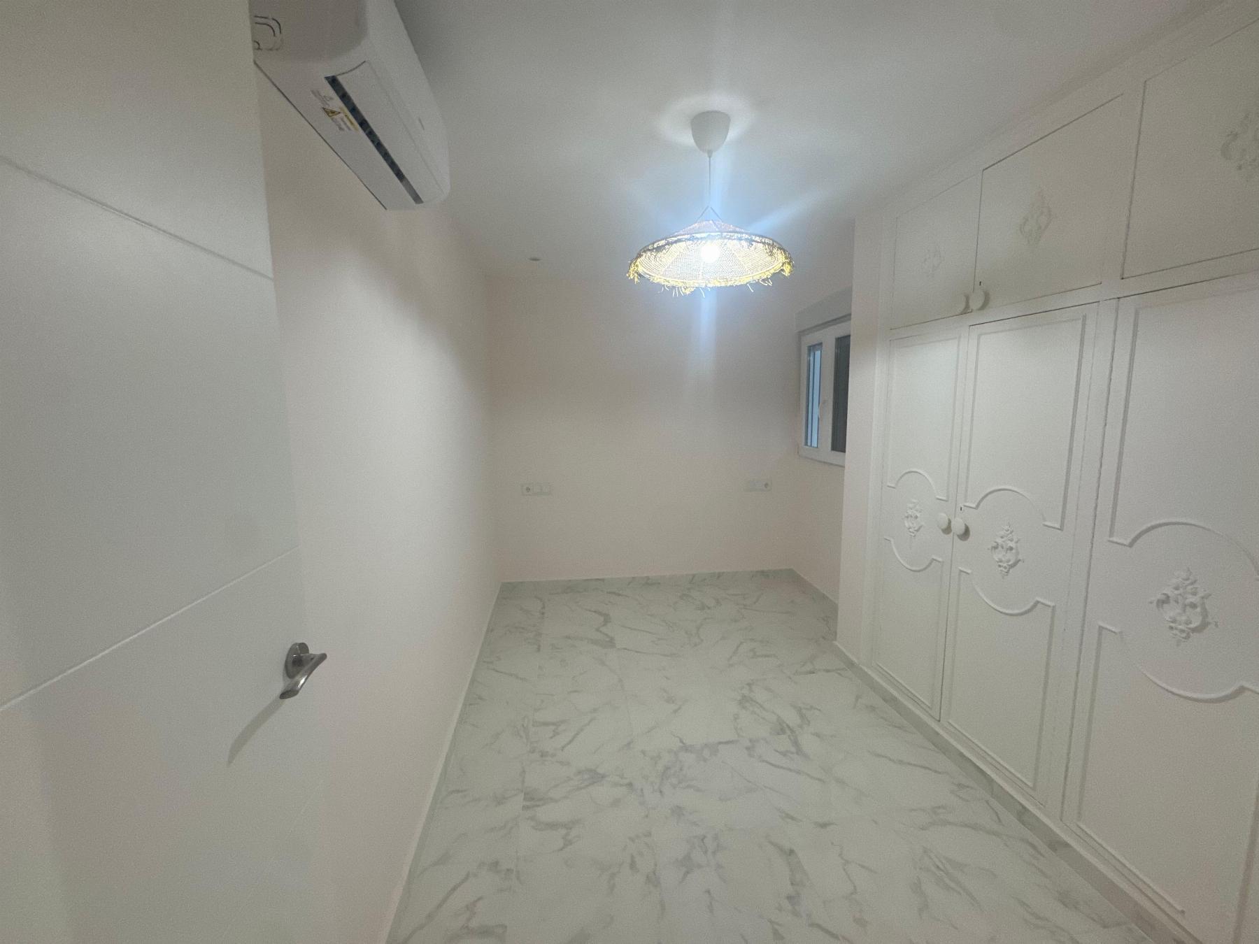 For sale - 3 Bedroom 3 Bathroom Apartment in Torrevieja - Costa Blanca  - Alicante