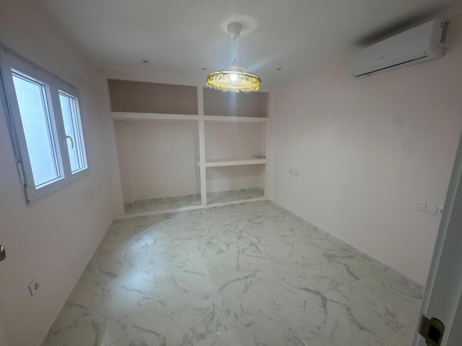 For sale - 3 Bedroom 3 Bathroom Apartment in Torrevieja - Costa Blanca  - Alicante