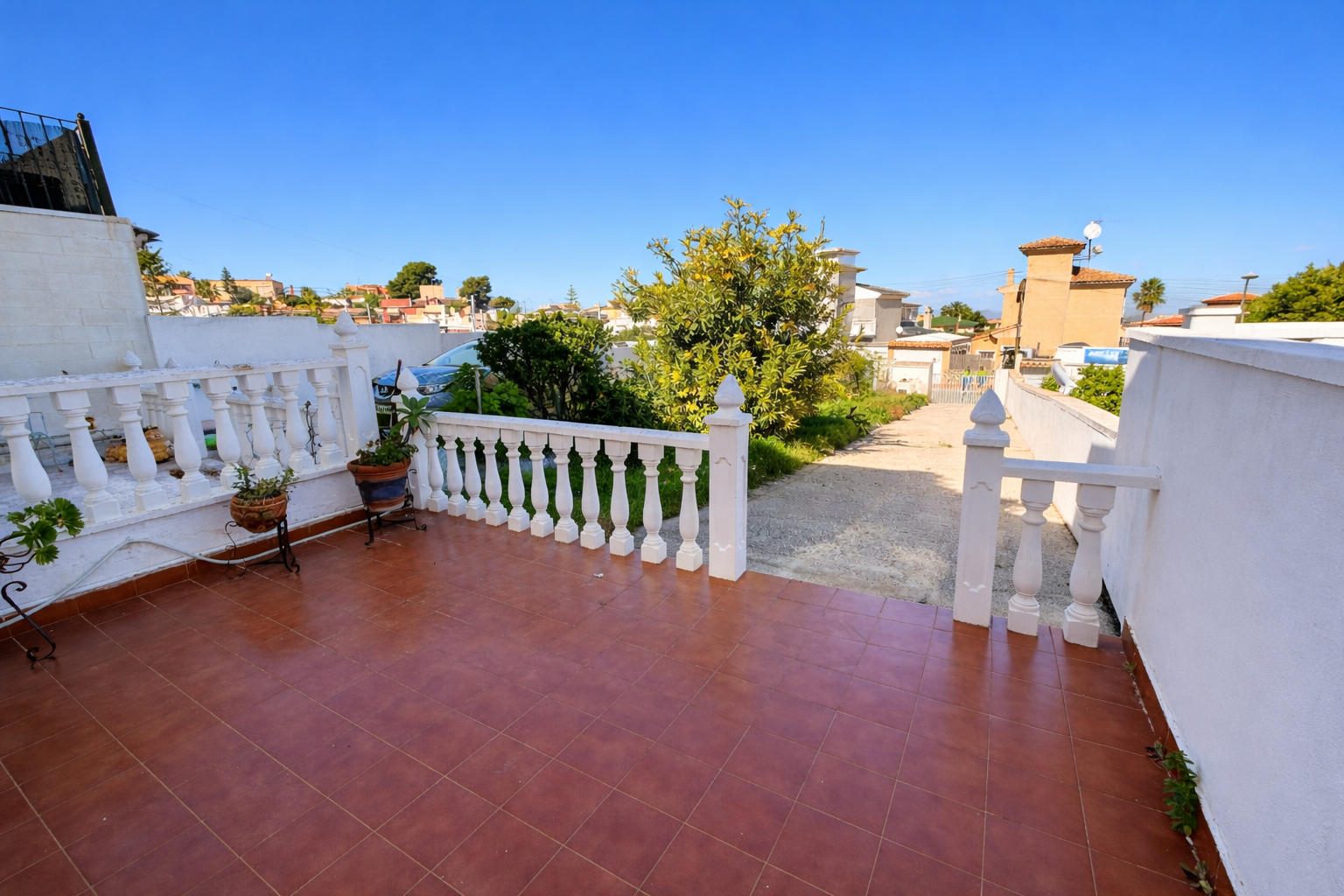 For sale - 3 Bedroom 2 Bathroom Town House in Torrevieja - Costa Blanca  - Alicante
