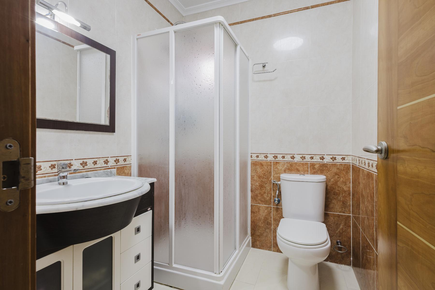 For sale - 2 Bedroom 2 Bathroom Villa in Torrevieja - Costa Blanca  - Alicante