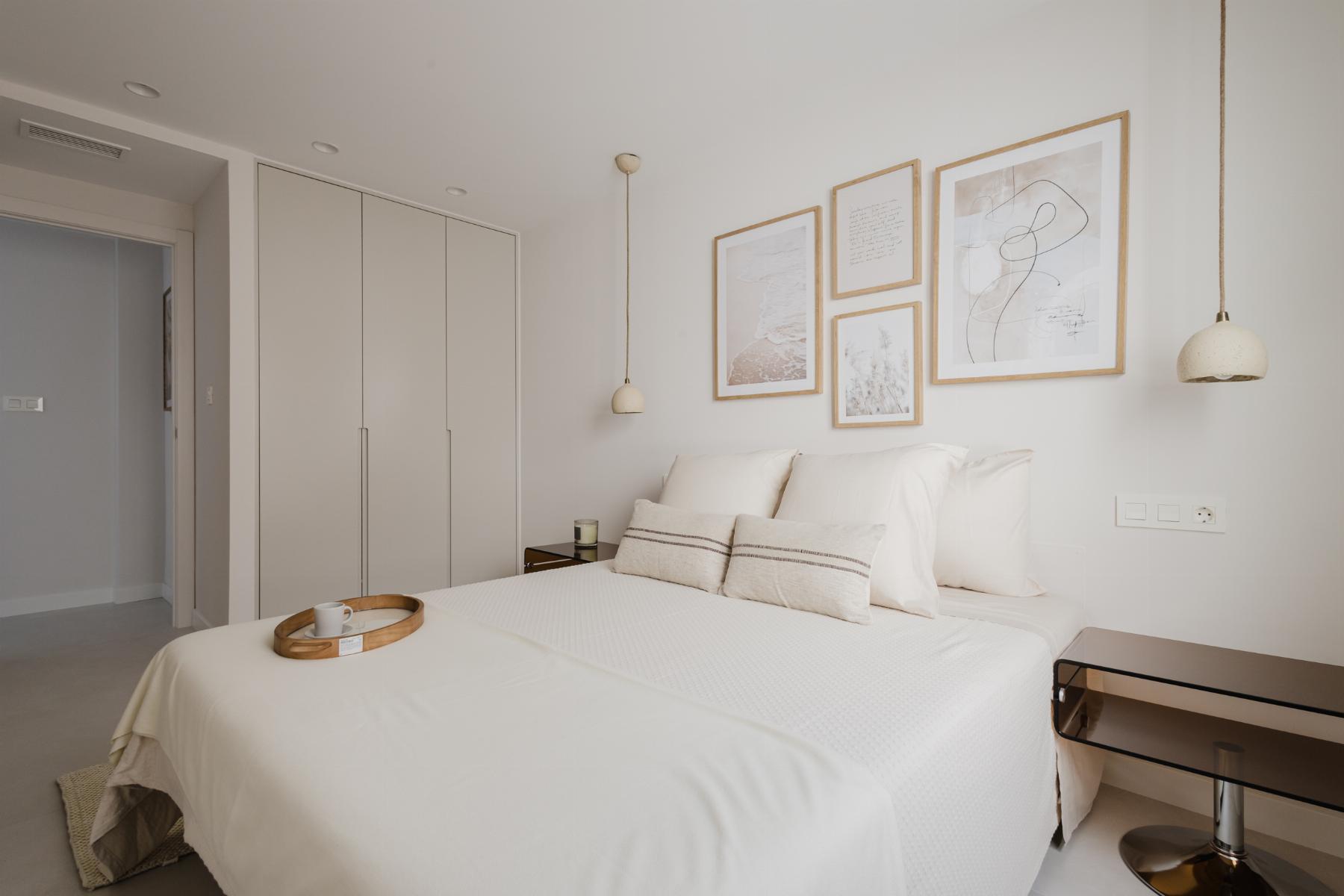 For sale - 3 Bedroom 3 Bathroom Apartment in Torrevieja - Costa Blanca  - Alicante