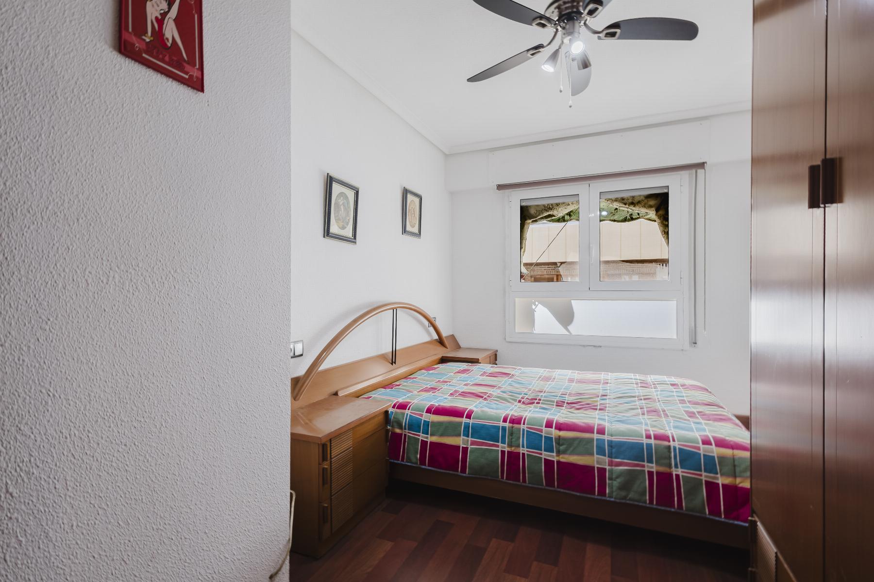 For sale - 3 Bedroom 2 Bathroom Apartment in Torrevieja - Costa Blanca  - Alicante