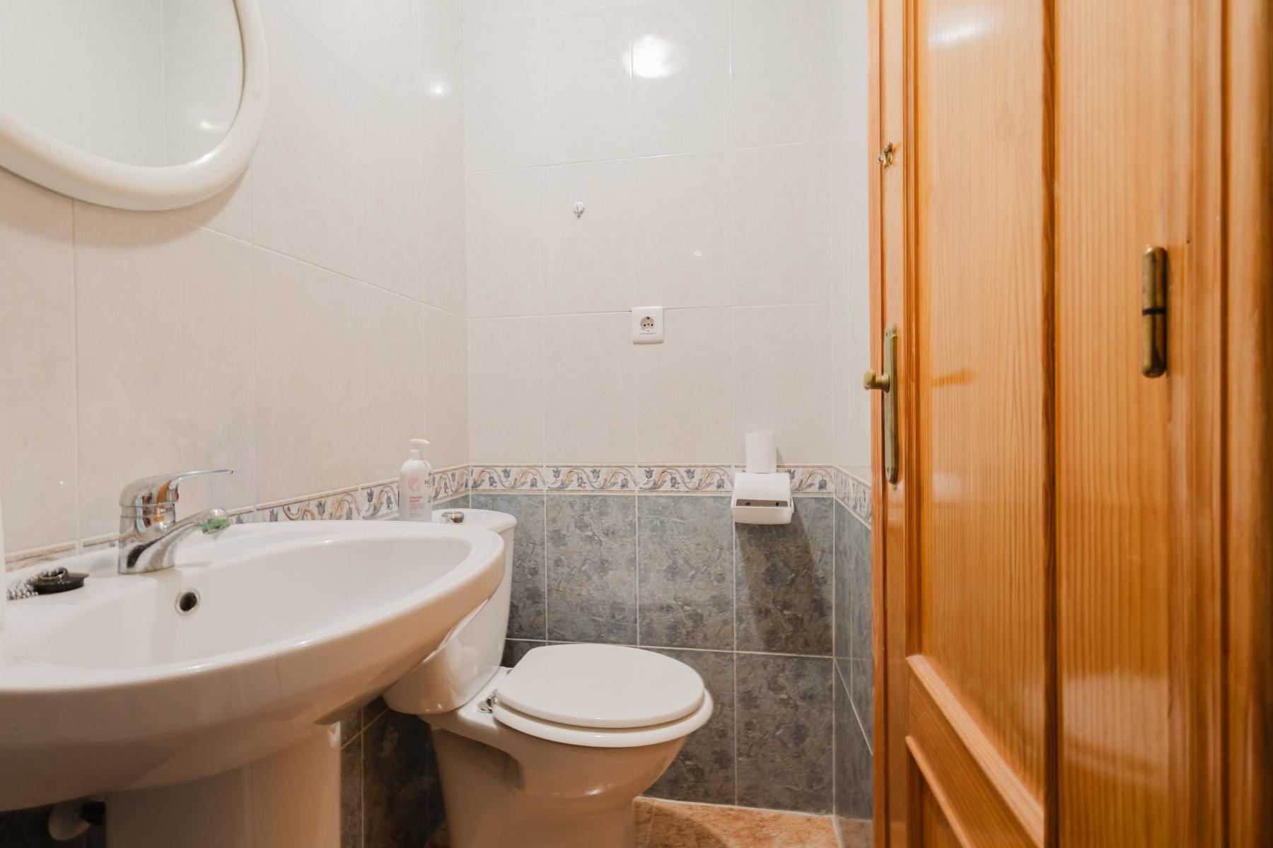 For sale - 3 Bedroom 2 Bathroom Apartment in Torrevieja - Costa Blanca  - Alicante