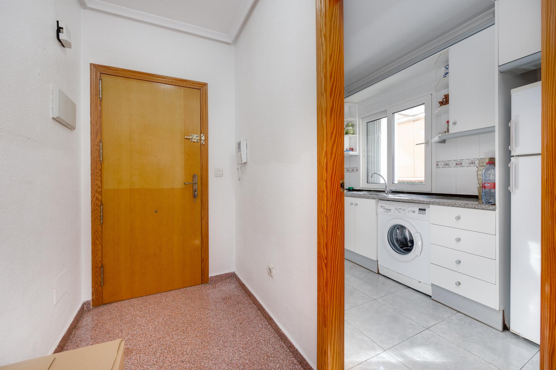 For sale - 2 Bedroom 2 Bathroom Apartment in Torrevieja - Costa Blanca  - Alicante