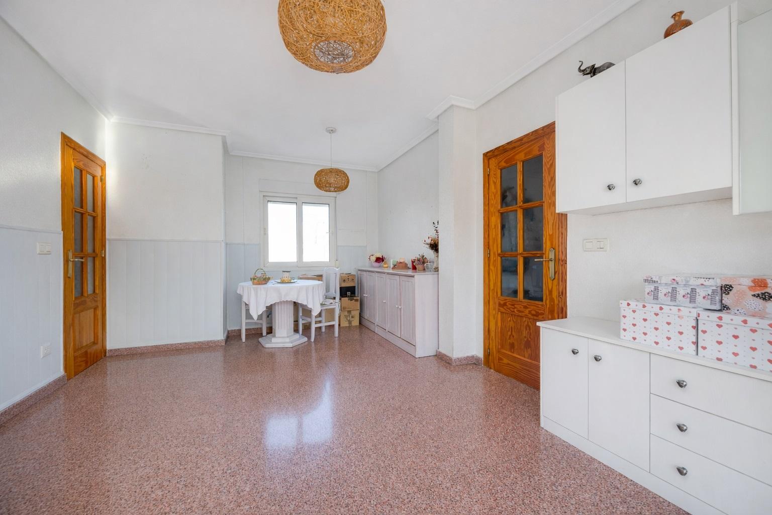For sale - 2 Bedroom 2 Bathroom Apartment in Torrevieja - Costa Blanca  - Alicante