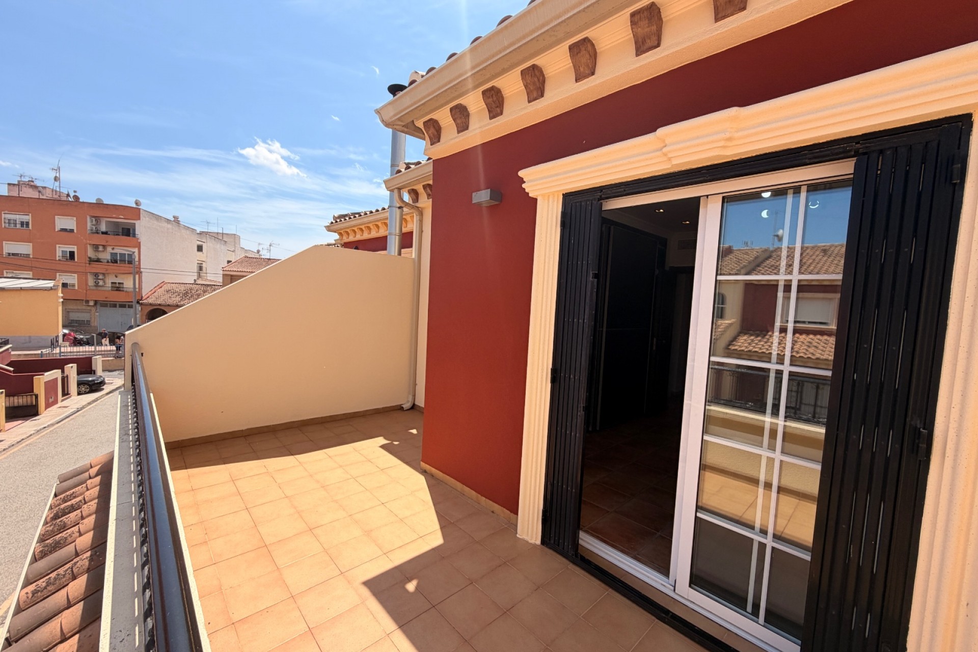 For sale - 3 Bedroom 3 Bathroom Townhouse in Catral - pueblo  - Alicante
