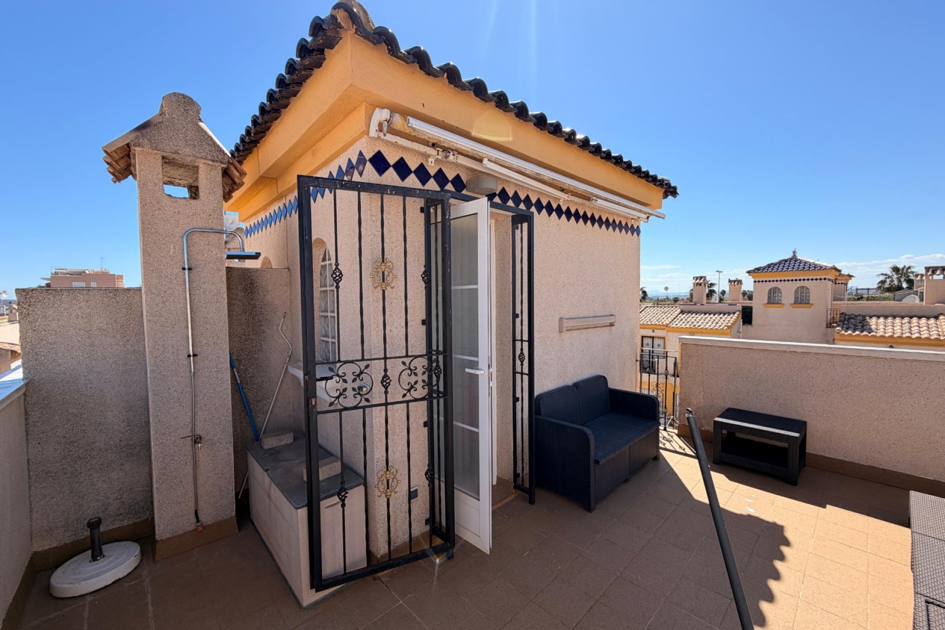 For sale - 3 Bedroom 2 Bathroom Townhouse in El Raso - El Raso  - Alicante