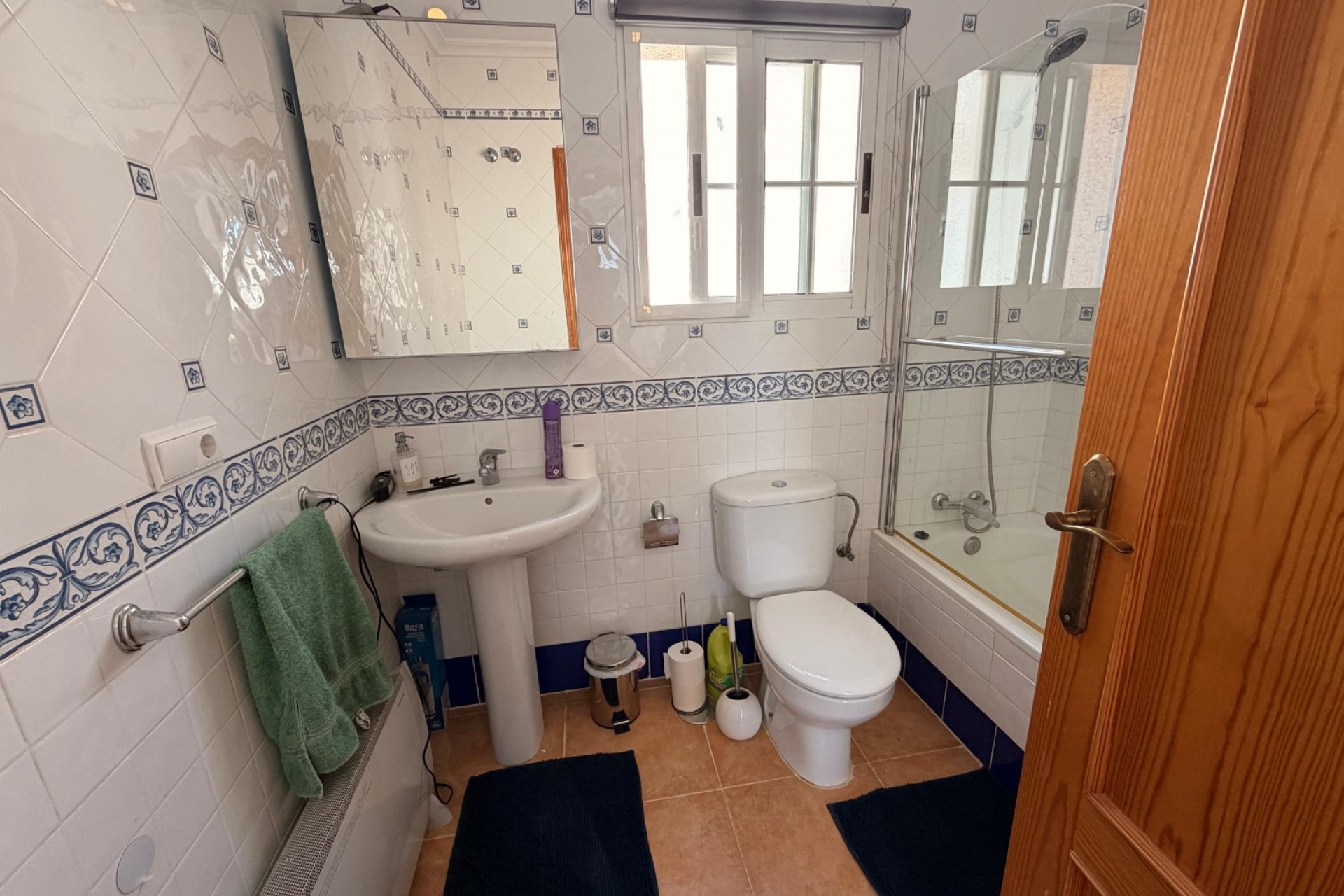 For sale - 3 Bedroom 2 Bathroom Townhouse in El Raso - El Raso  - Alicante