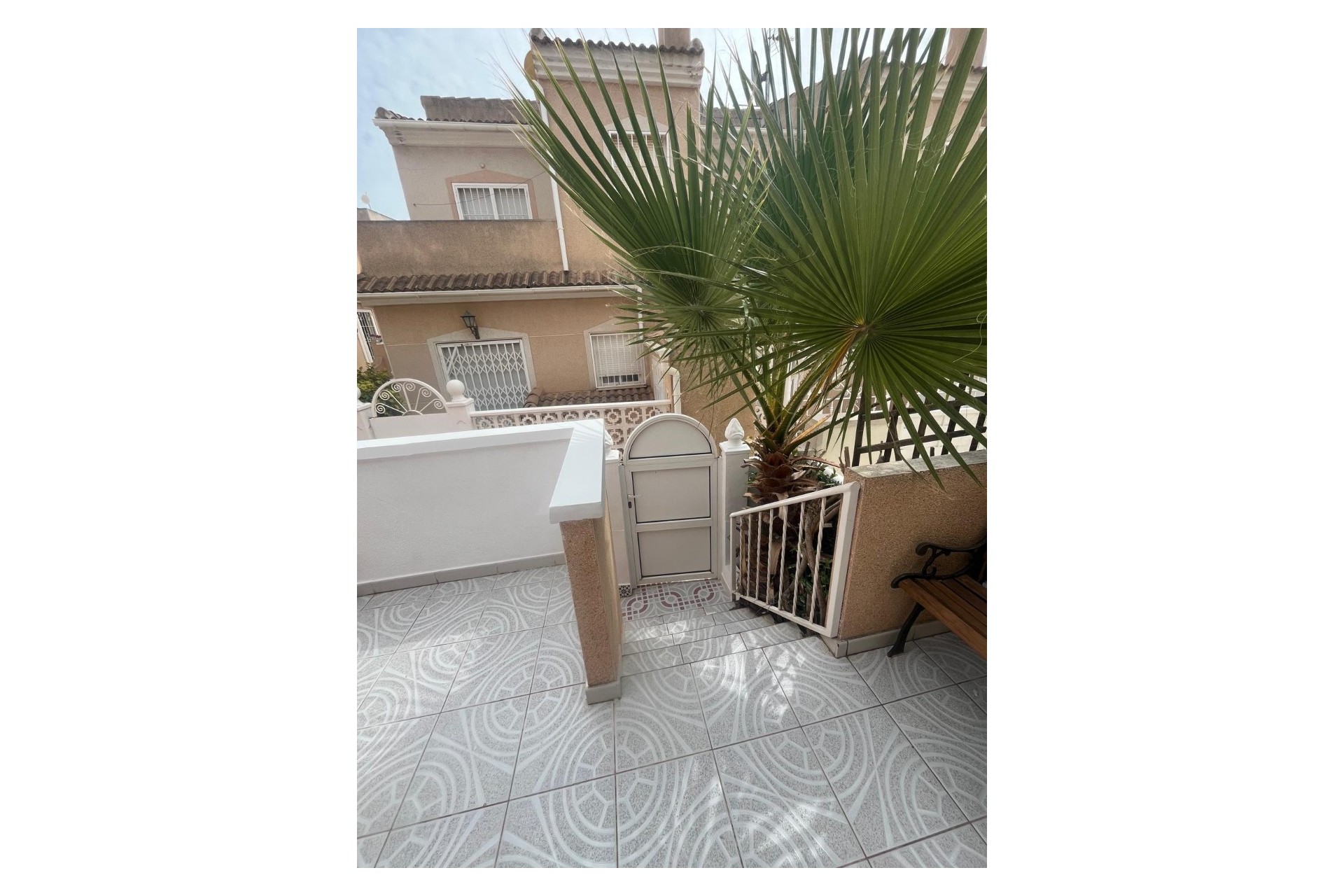 For sale - 2 Bedroom 2 Bathroom Townhouse in Dona Pepa Quesada - Dona Pepa  - Alicante