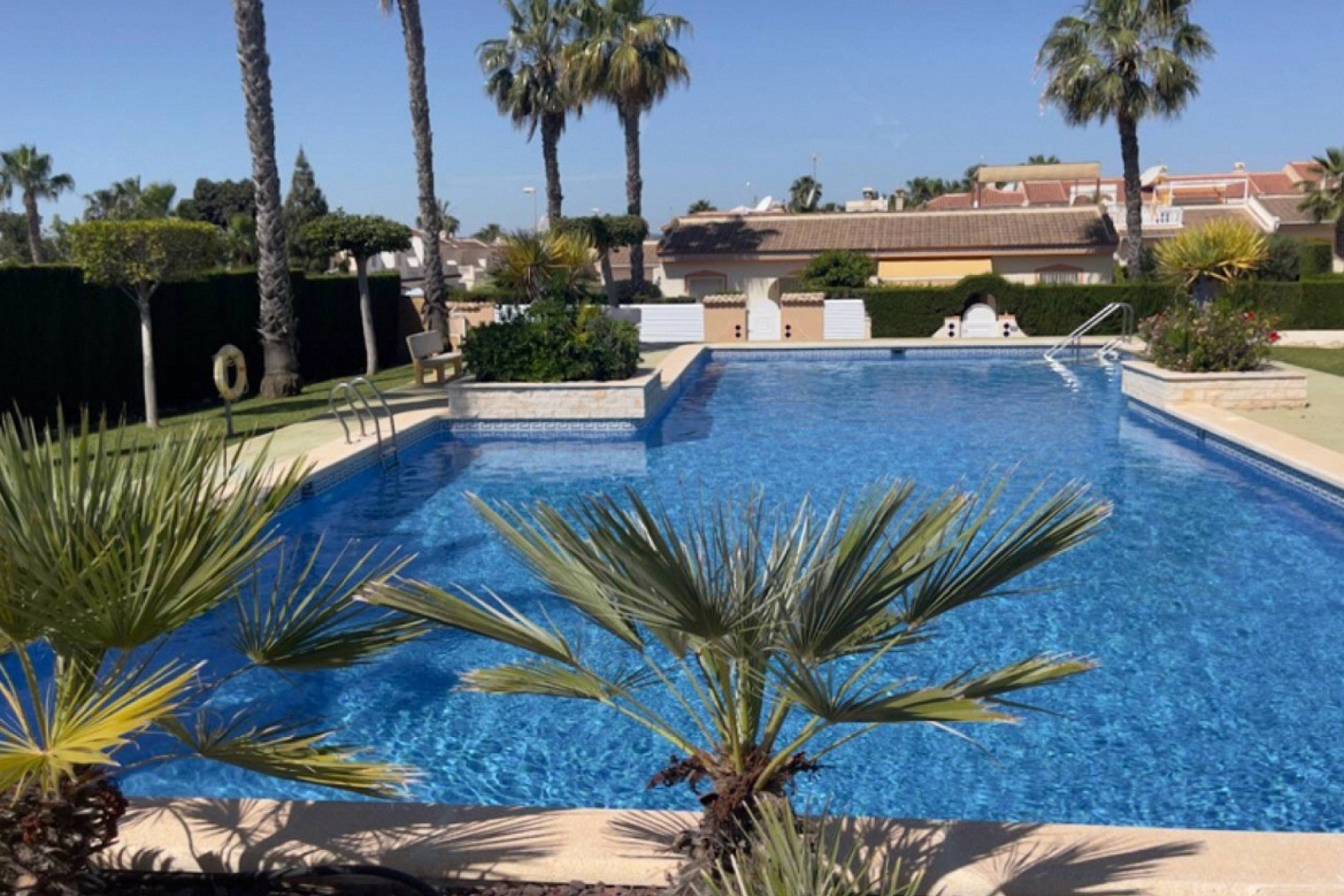 For sale - 2 Bedroom 2 Bathroom Townhouse in Dona Pepa Quesada - Dona Pepa  - Alicante