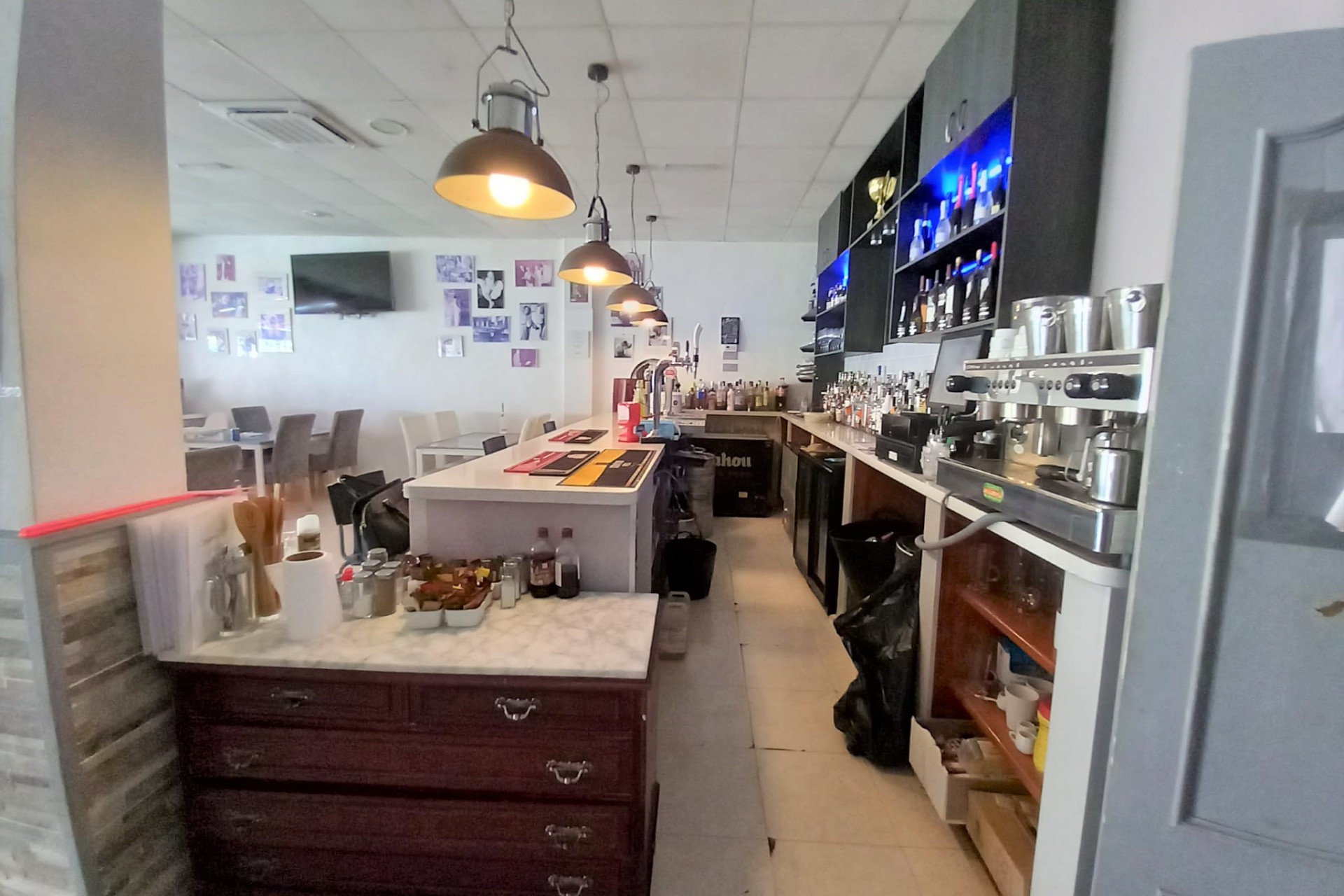 For sale - 2 Bathroom Commercial in Guardamar del Segura - Guardamar del Segura  - Costa Blanca (Alicante)