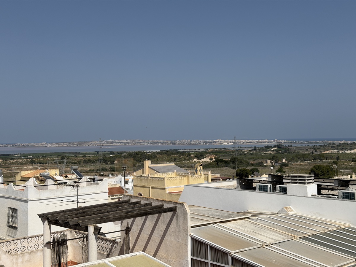 For sale - 2 Bedroom 1 Bathroom Bungalow in San Miguel De Salinas - , San Miguel De Salinas, Alicante, Spain - Alicante