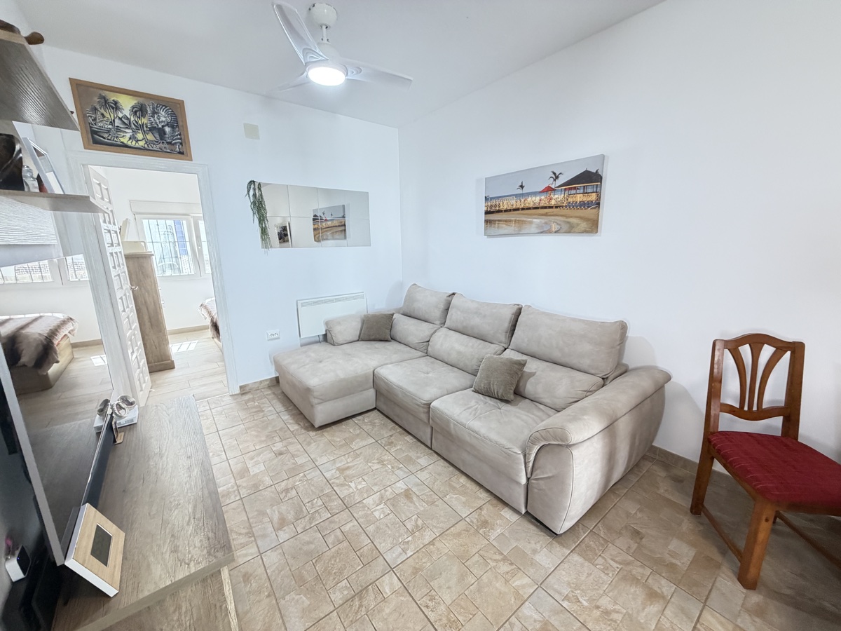 For sale - 2 Bedroom 1 Bathroom Bungalow in Villamartin - , Villamartin, Alicante, Spain - Alicante
