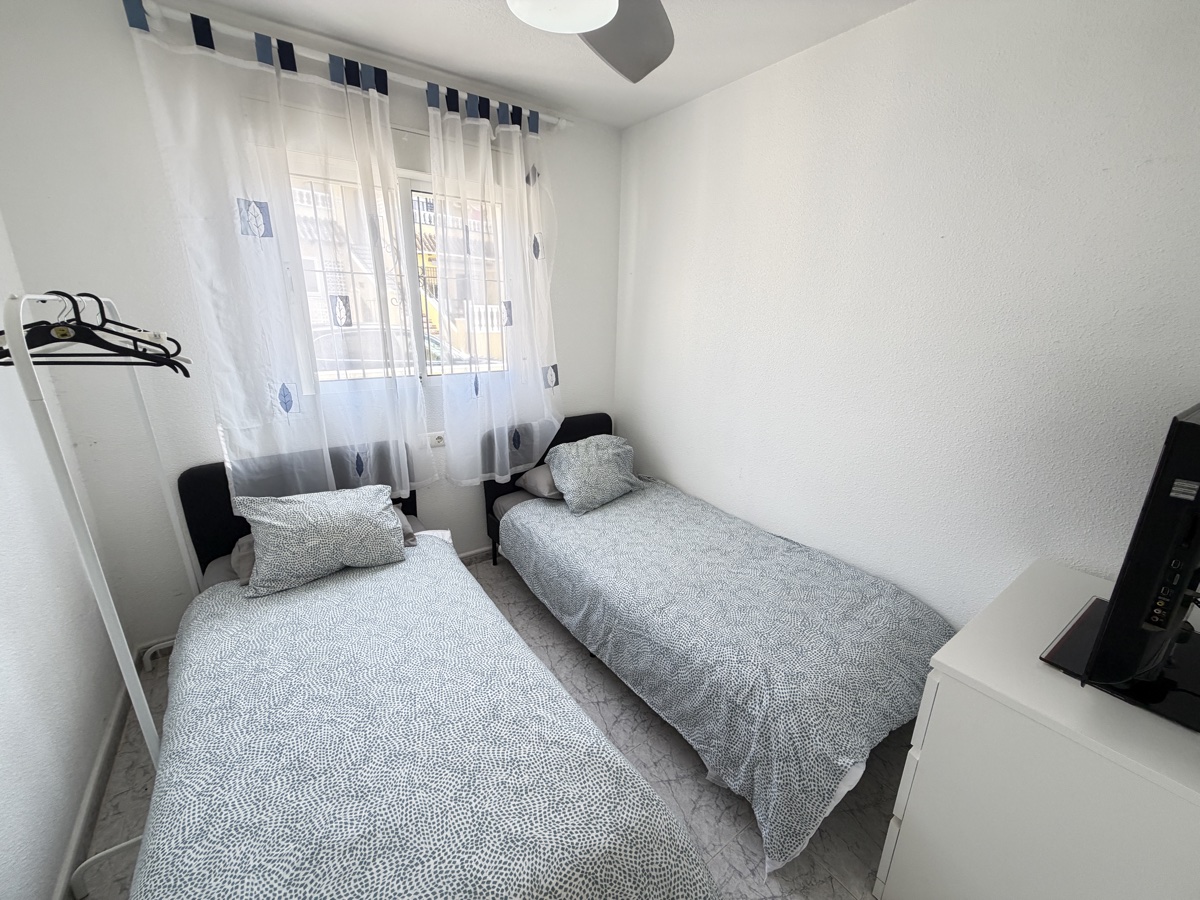 For sale - 2 Bedroom 1 Bathroom Apartment in Villamartin - , Villamartin, Alicante, Spain - Alicante