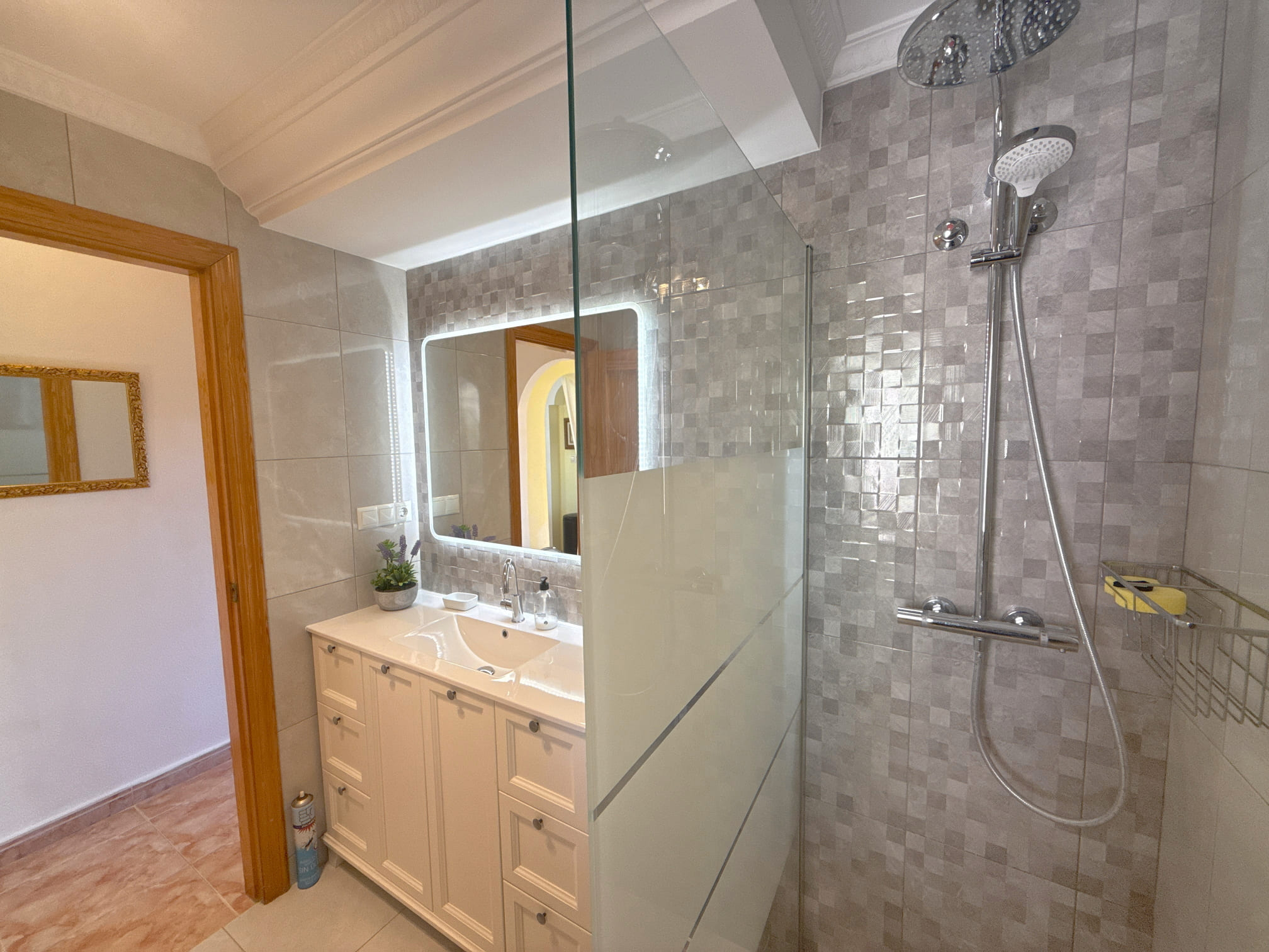 For sale - 3 Bedroom 2 Bathroom Villa in Cabo Roig>La Regia -  - Orihuela Costa