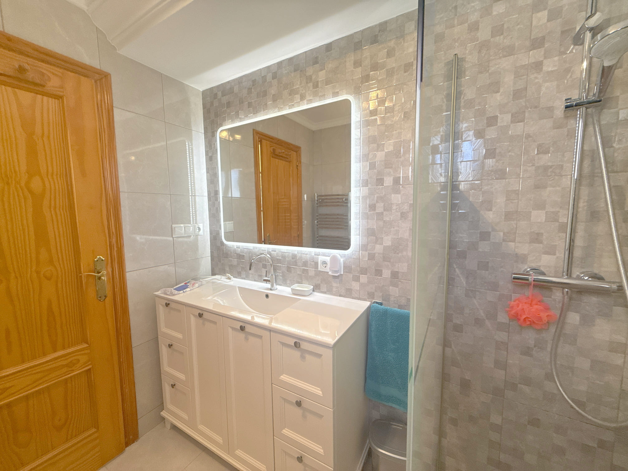For sale - 3 Bedroom 2 Bathroom Villa in Cabo Roig>La Regia -  - Orihuela Costa