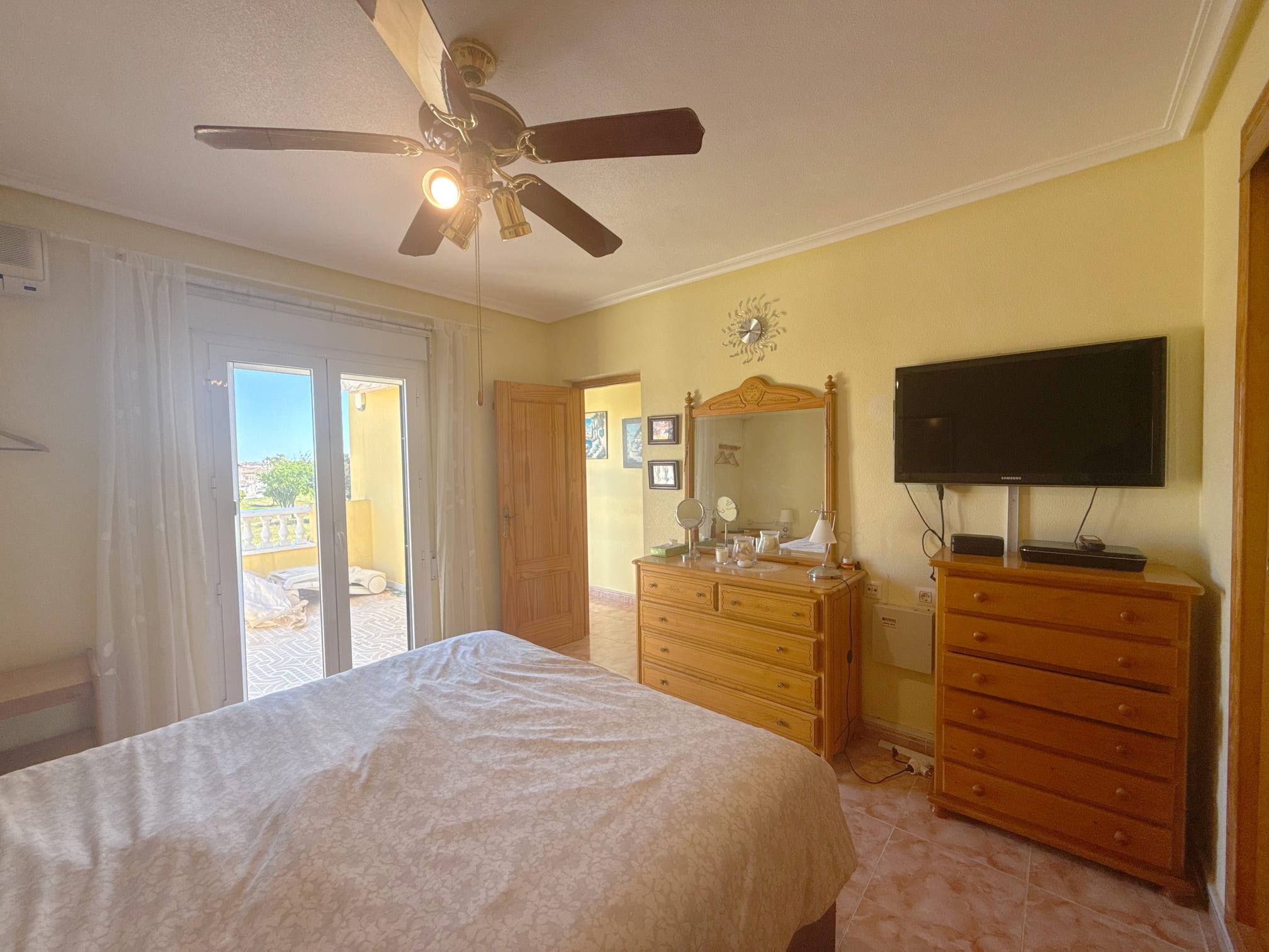 For sale - 3 Bedroom 2 Bathroom Villa in Cabo Roig>La Regia -  - Orihuela Costa