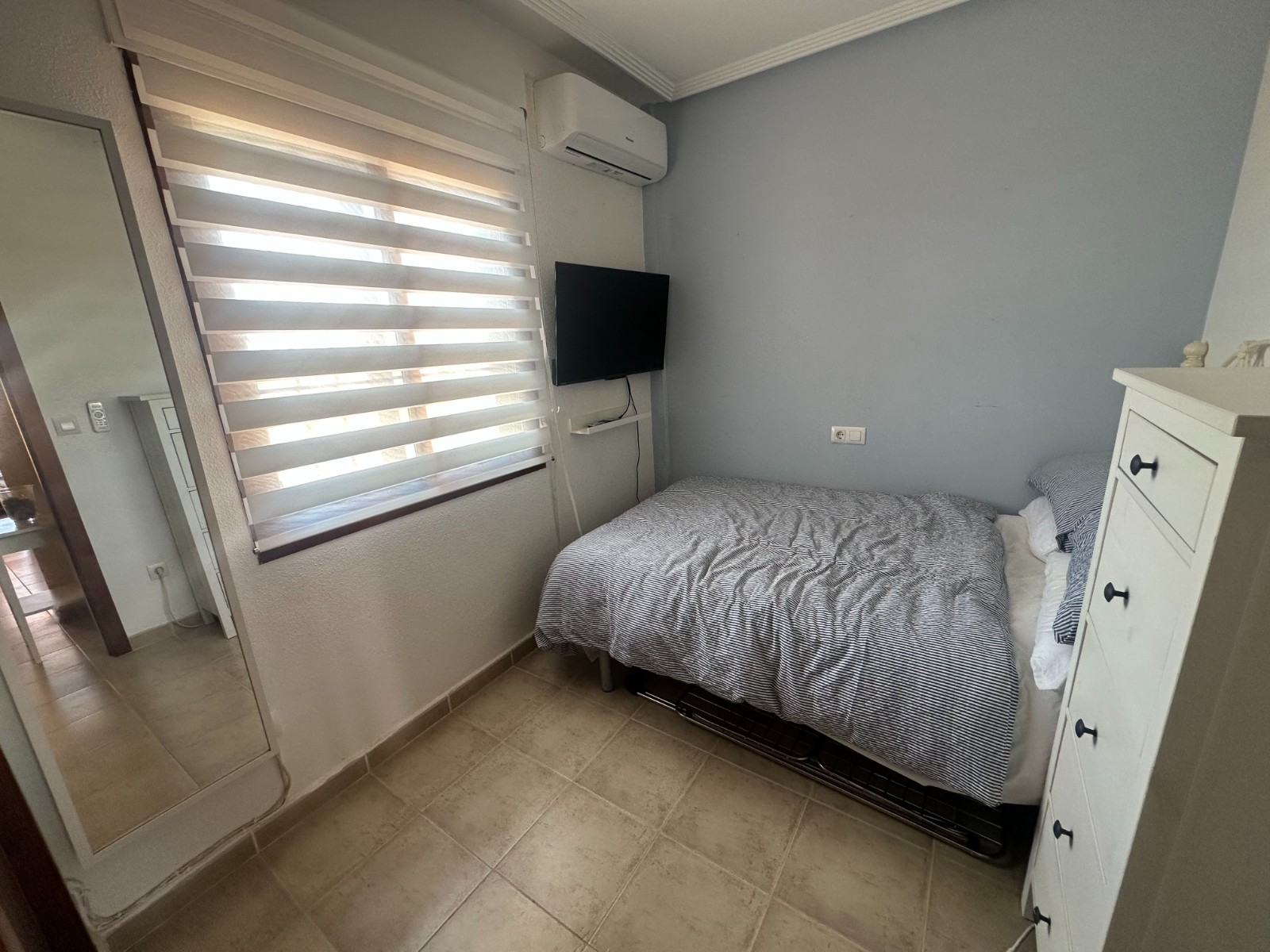 For sale - 3 Bedroom 1 Bathroom Apartment in Torrevieja - Aguas Nuevas  - Alicante