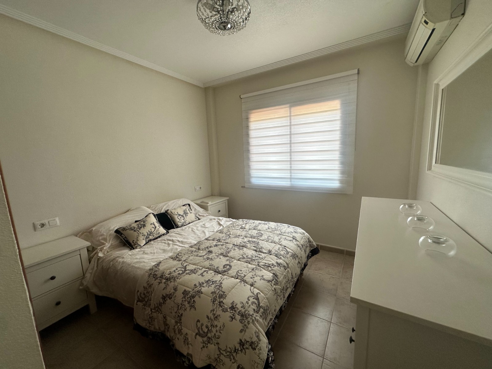 For sale - 3 Bedroom 1 Bathroom Apartment in Torrevieja - Aguas Nuevas  - Alicante