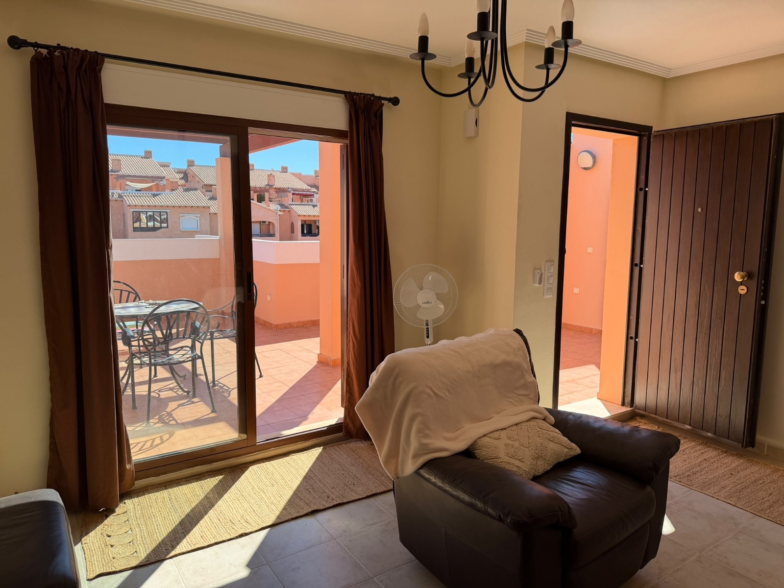For sale - 3 Bedroom 1 Bathroom Apartment in Torrevieja - Aguas Nuevas  - Alicante