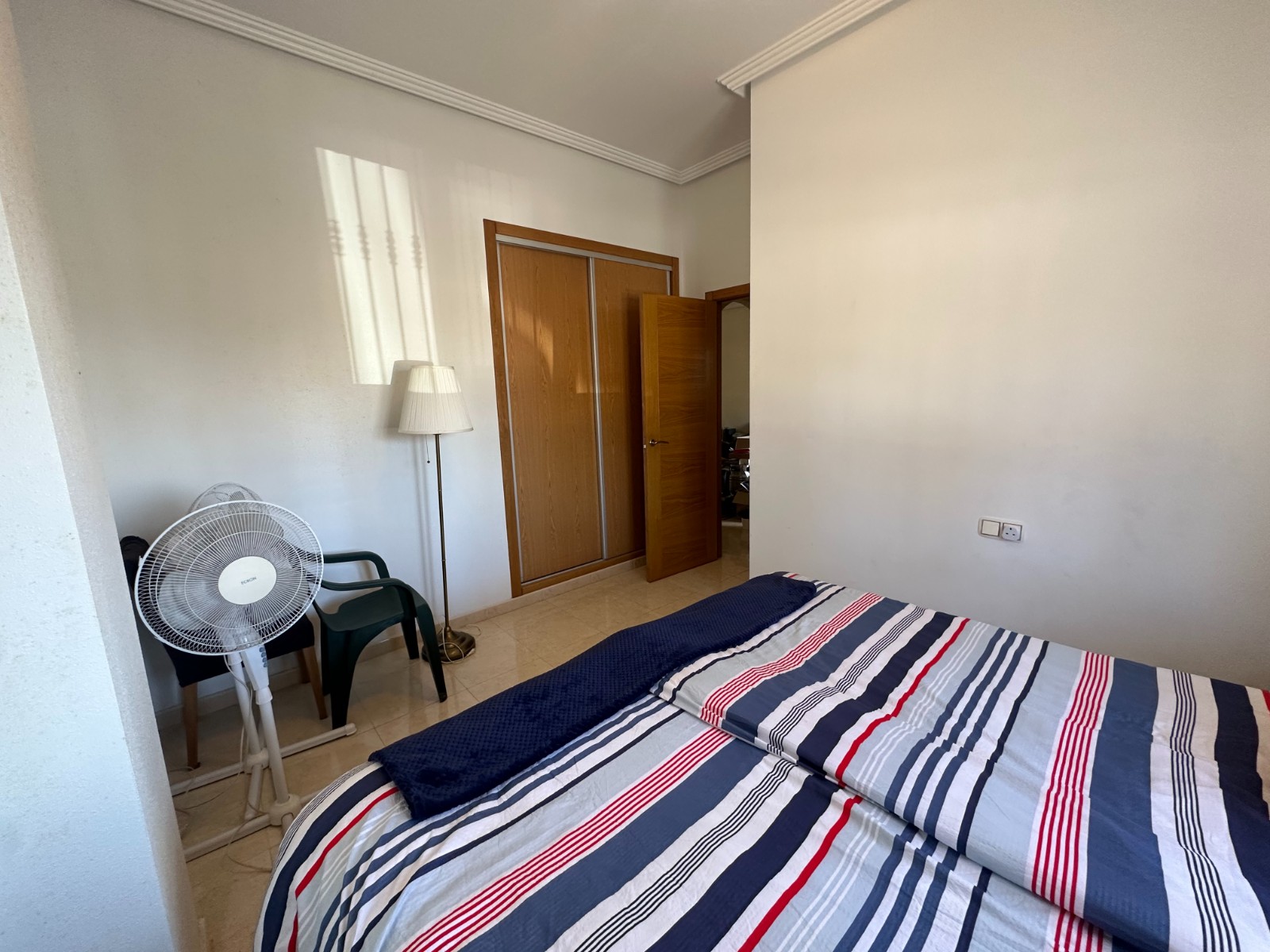 For sale - 4 Bedroom 3 Bathroom Apartment in Jacarilla - Jacarilla  - Alicante