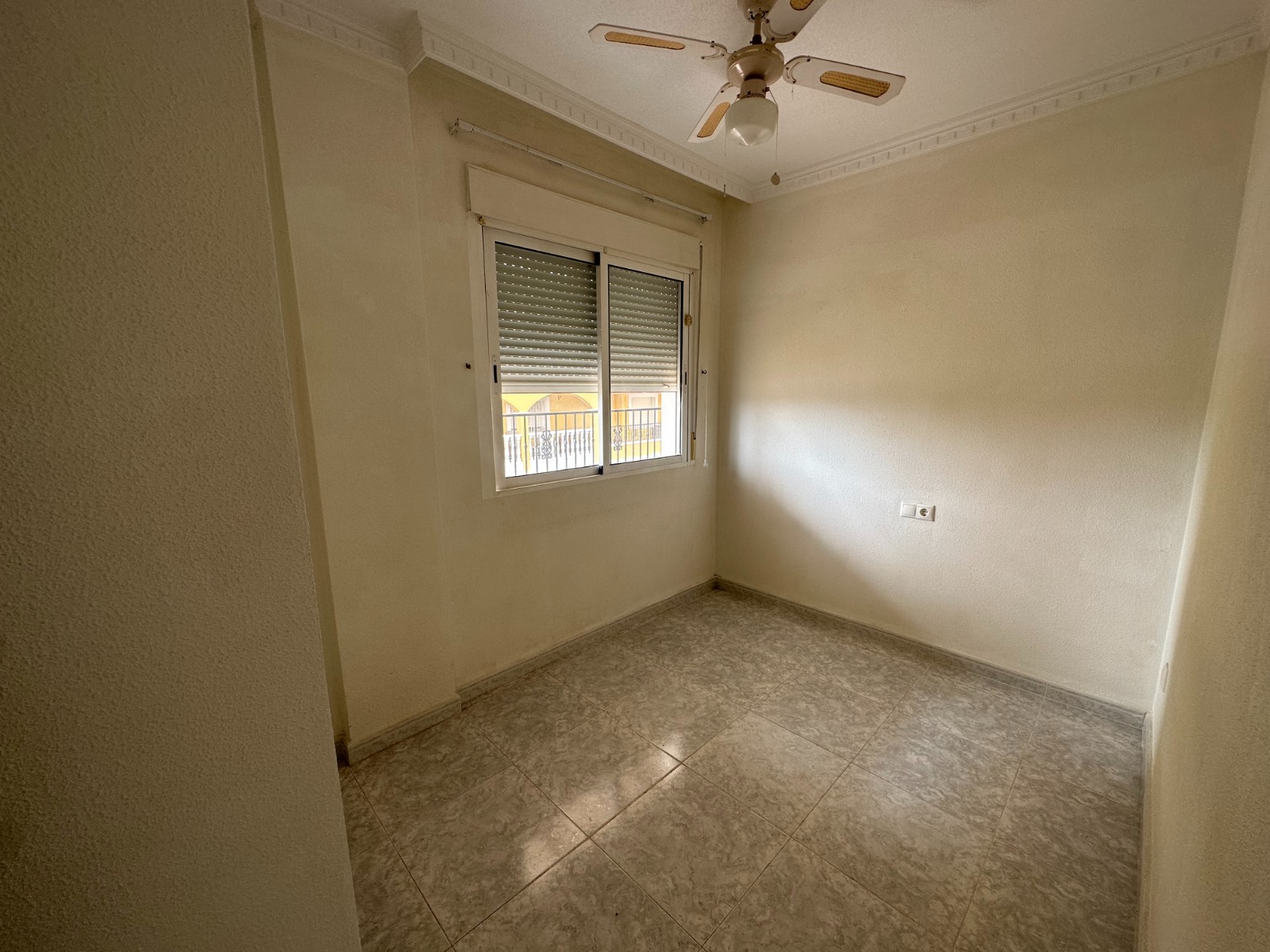 For sale - 2 Bedroom 1 Bathroom Apartment in Algorfa - Algorfa  - Alicante