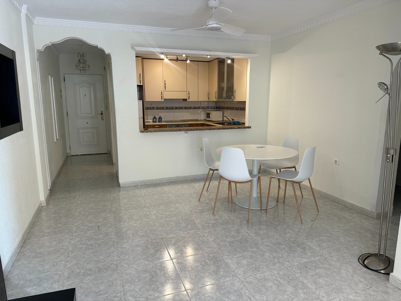 For sale - 2 Bedroom 1 Bathroom Apartment in Algorfa - Algorfa  - Alicante