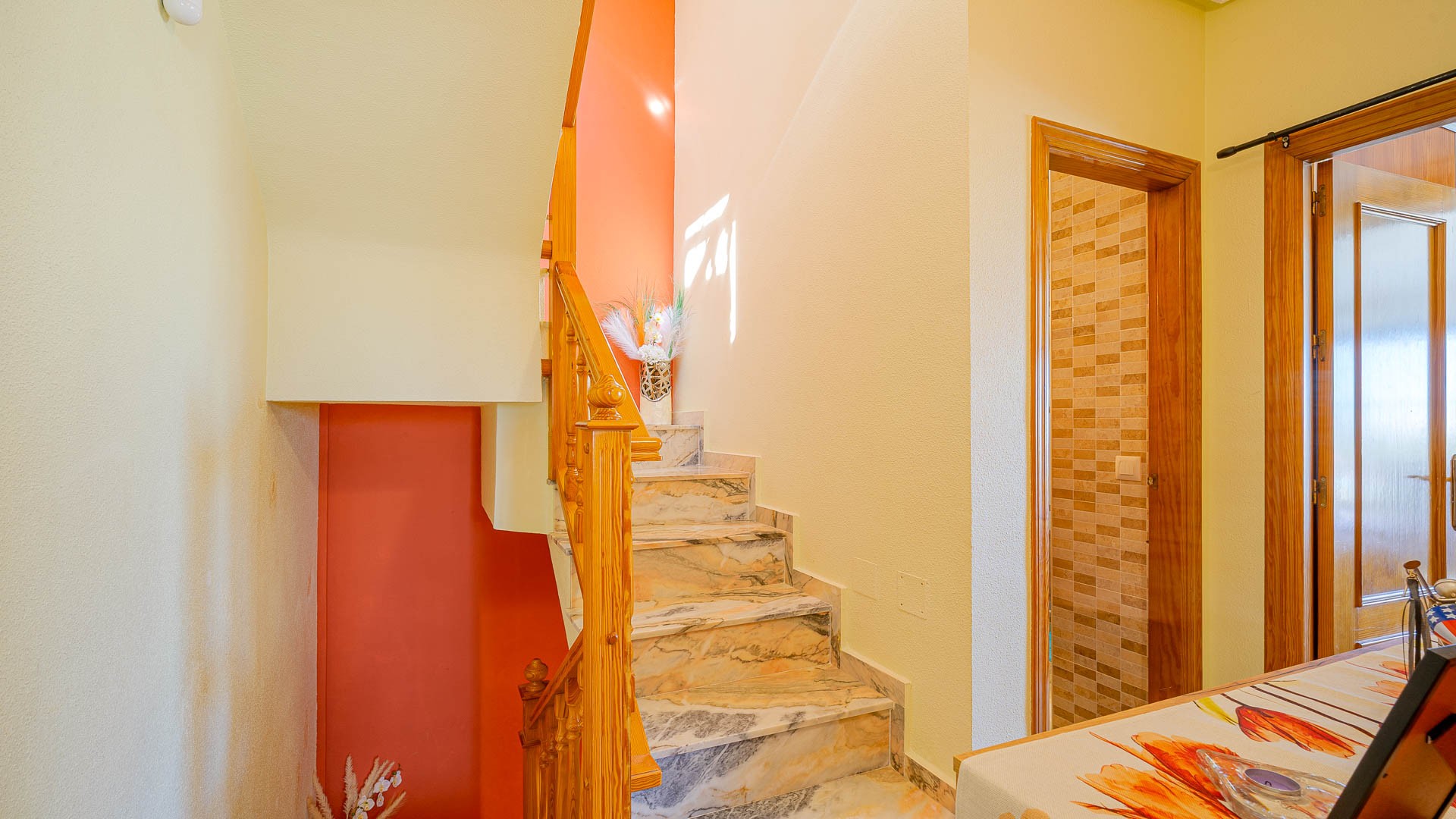 For sale - 2 Bedroom 1 Bathroom Adosado in Punta Prima - Punta Prima  - Alicante