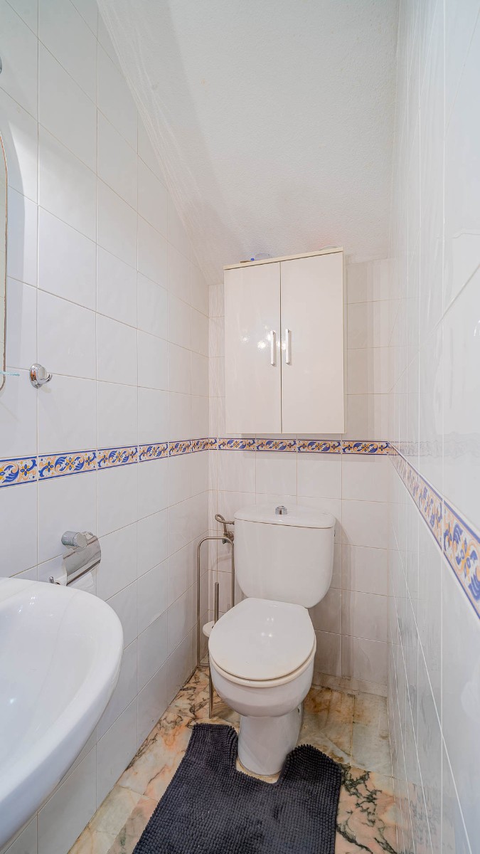 For sale - 2 Bedroom 1 Bathroom Adosado in Punta Prima - Punta Prima  - Alicante
