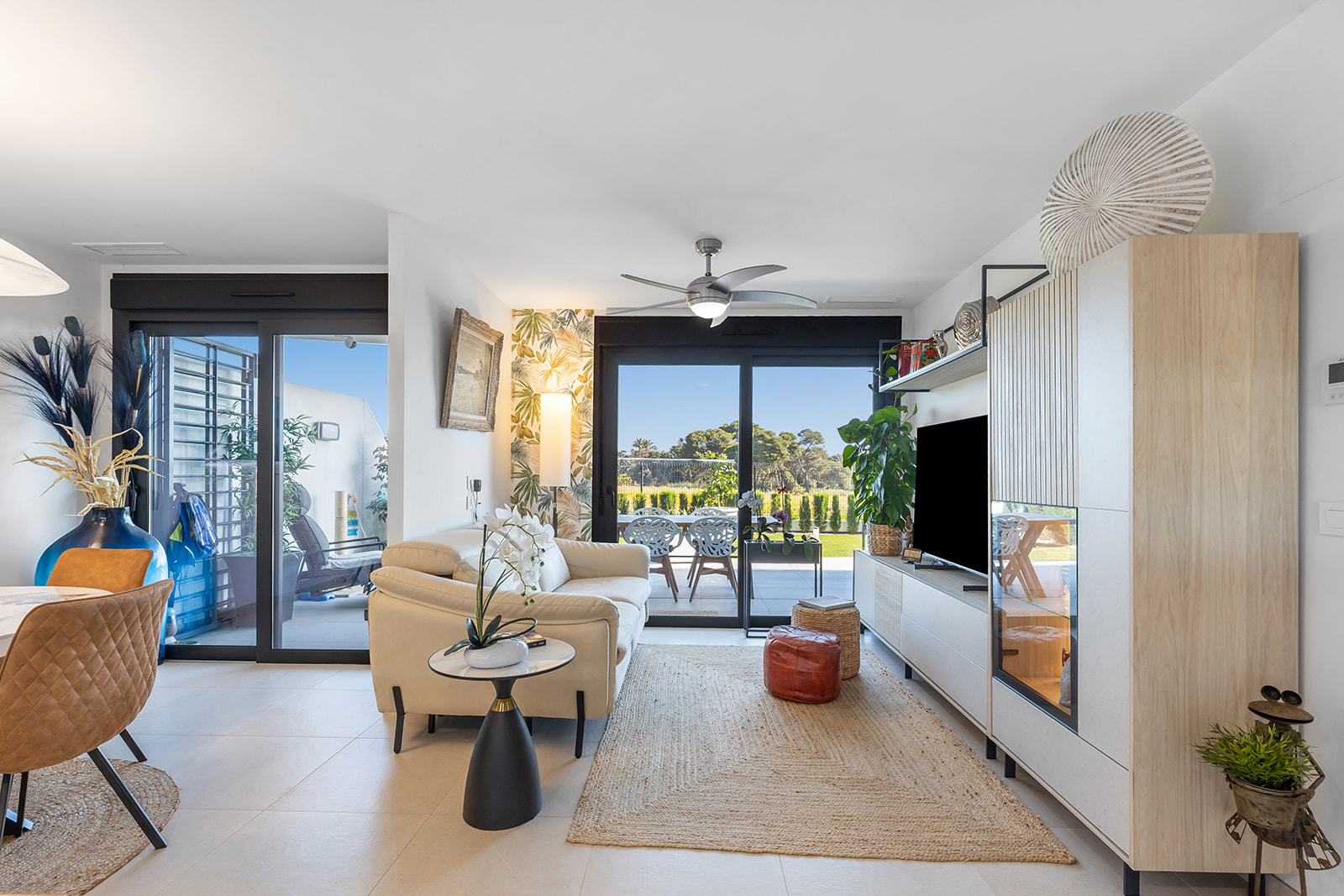 For sale - 2 Bedroom 2 Bathroom Apartment in Torrevieja - Rocio del Mar  - Alicante