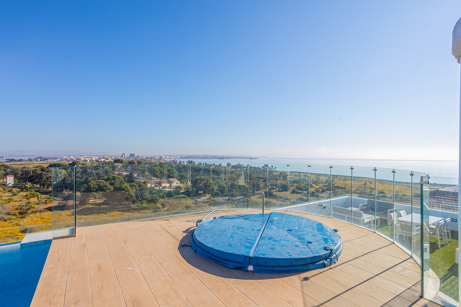 For sale - 2 Bedroom 2 Bathroom Apartment in Torrevieja - Rocio del Mar  - Alicante