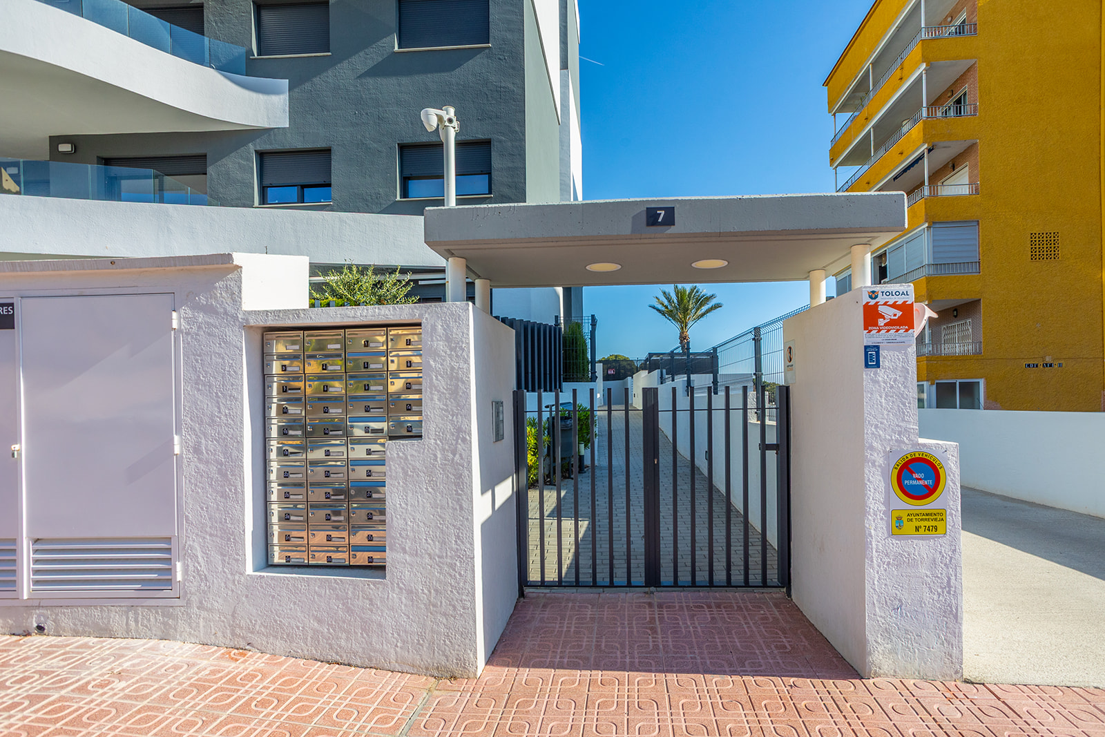 For sale - 2 Bedroom 2 Bathroom Apartment in Torrevieja - Rocio del Mar  - Alicante