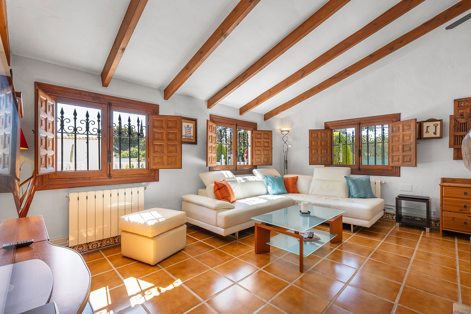 For sale - 3 Bedroom 2 Bathroom Villa in Orihuela - Orihuela Costa  - Alicante
