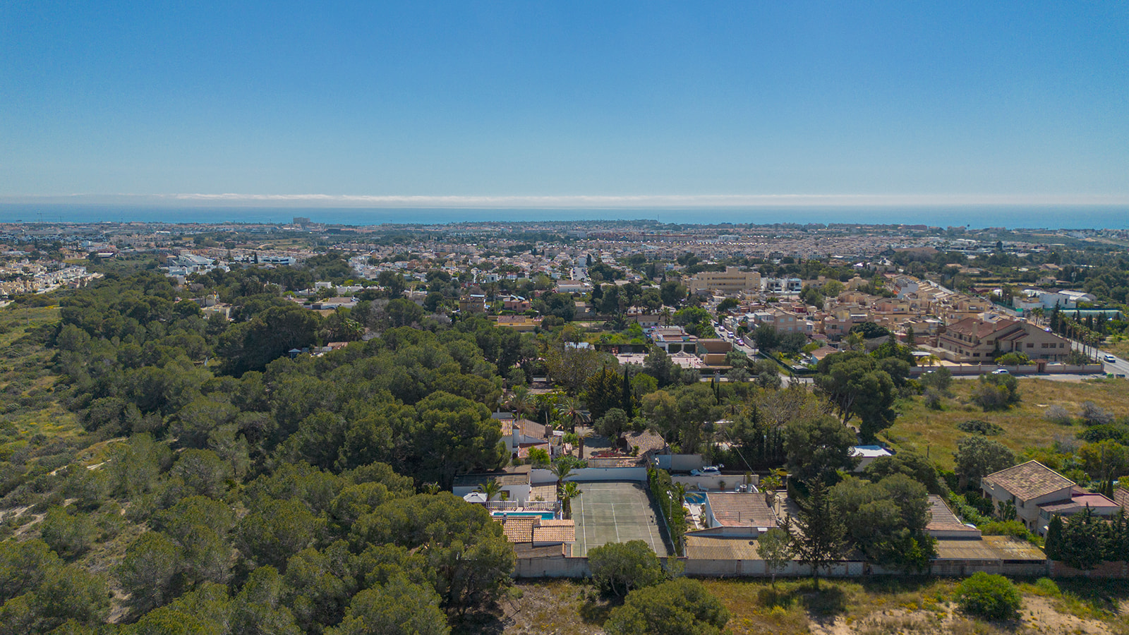 For sale - 3 Bedroom 2 Bathroom Villa in Orihuela - Orihuela Costa  - Alicante