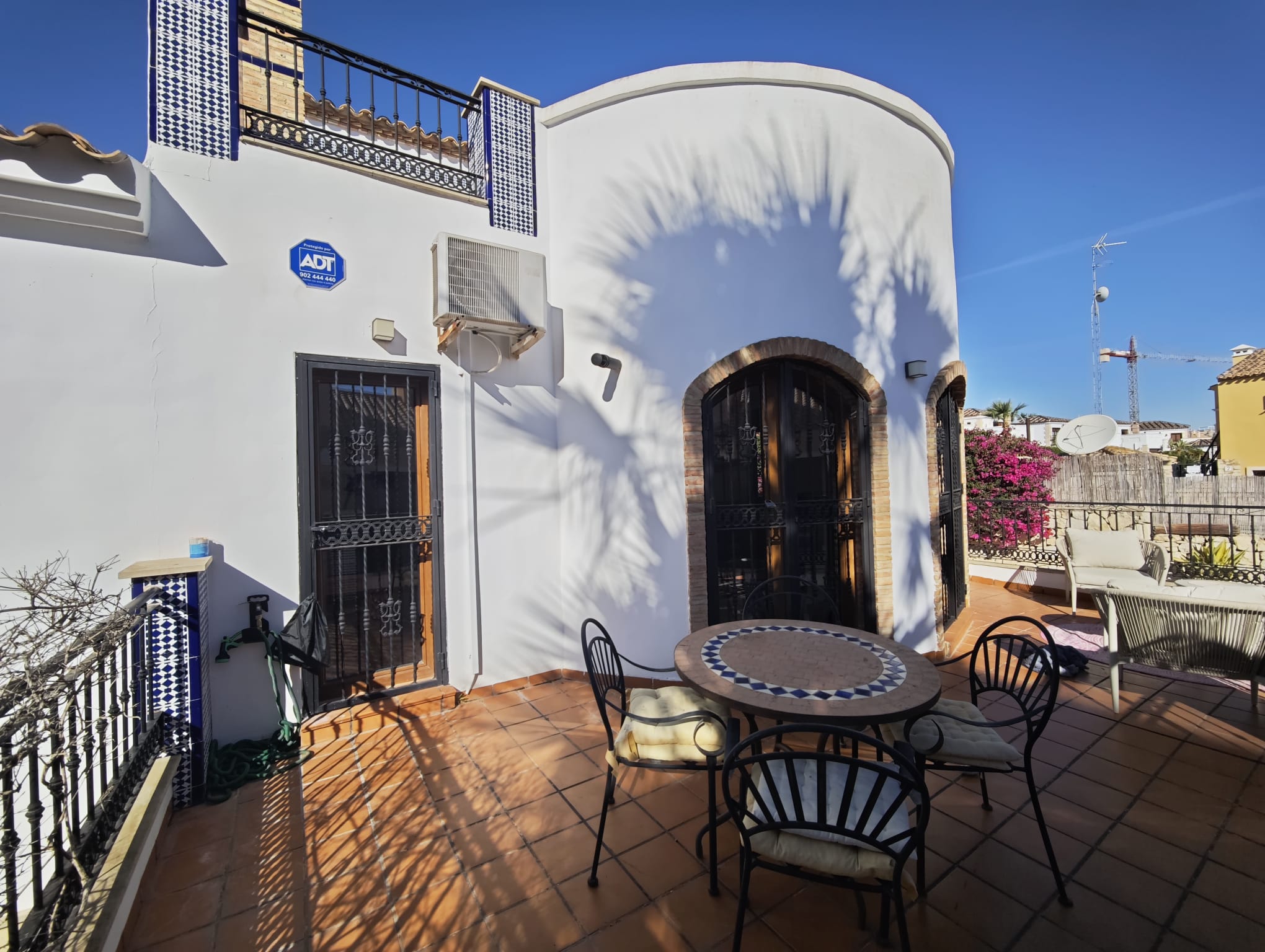 For sale - 4 Bedroom 3 Bathroom Villa in Algorfa - La Finca Golf  - Alicante