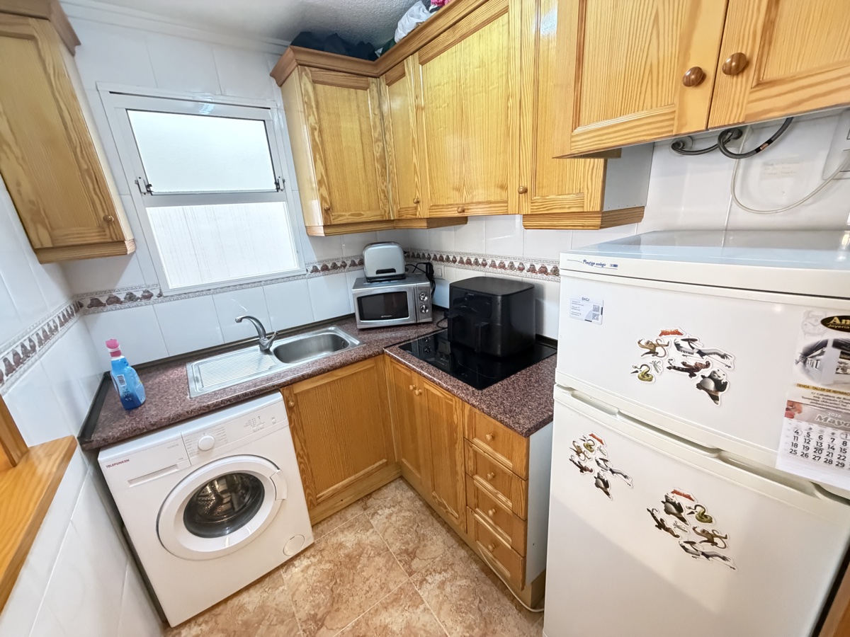 For sale - 2 Bedroom 1 Bathroom Apartment in Torrevieja - , Torrevieja, Alicante, Spain - Alicante