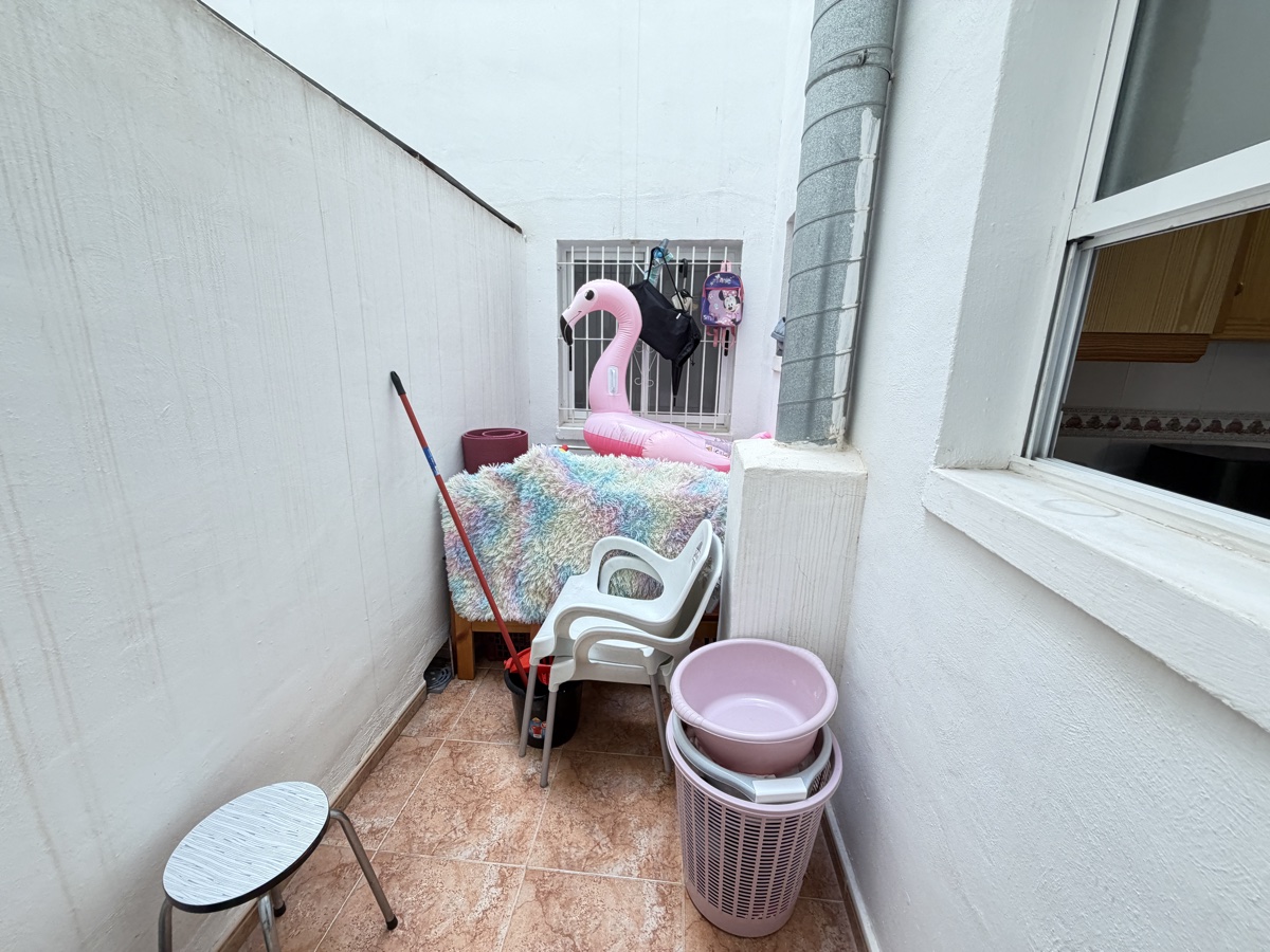 For sale - 2 Bedroom 1 Bathroom Apartment in Torrevieja - , Torrevieja, Alicante, Spain - Alicante