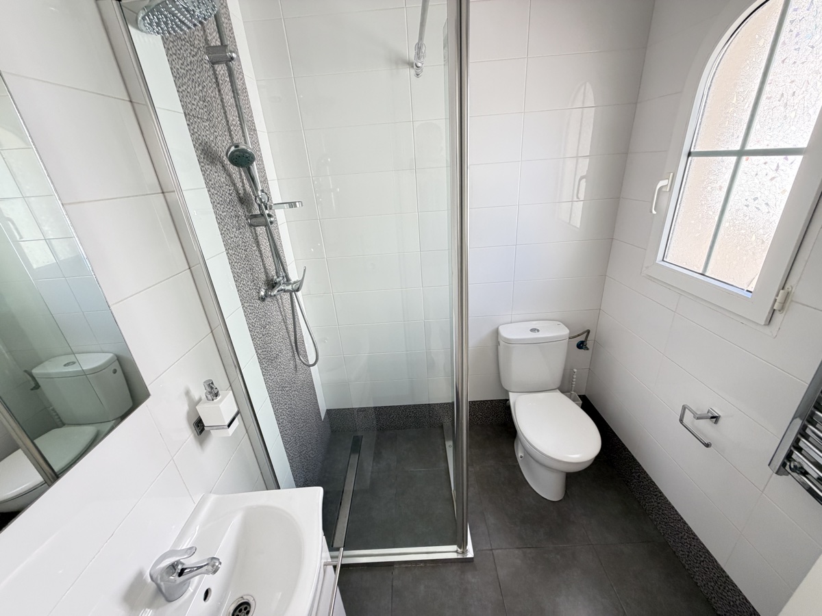 For sale - 2 Bedroom 3 Bathroom Townhouse in Las Ramblas Golf - , Las Ramblas Golf, Alicante, Spain - Alicante