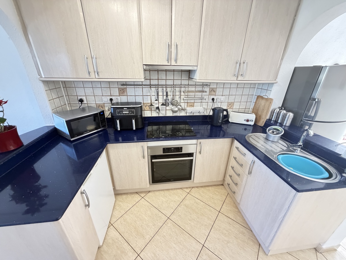 For sale - 3 Bedroom 3 Bathroom Townhouse in San Miguel De Salinas - , San Miguel De Salinas, Alicante, Spain - Alicante