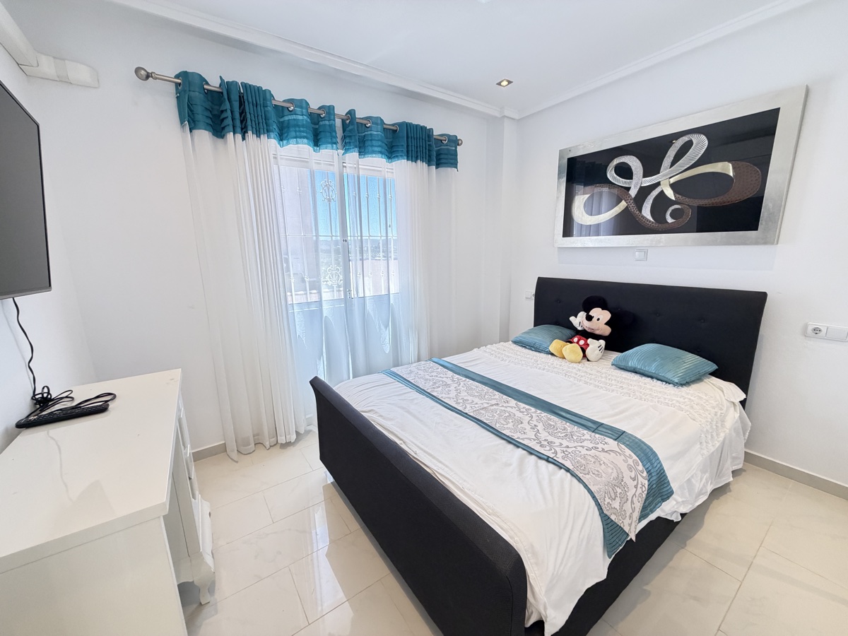 For sale - 4 Bedroom 4 Bathroom Villa in Torremendo - , Torremendo, Alicante, Spain - Alicante