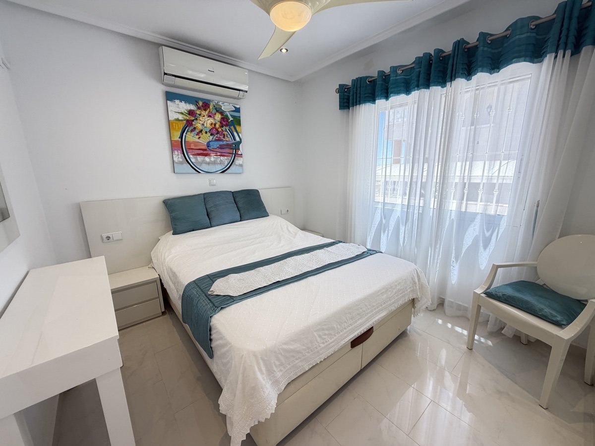 For sale - 4 Bedroom 4 Bathroom Villa in Torremendo - , Torremendo, Alicante, Spain - Alicante